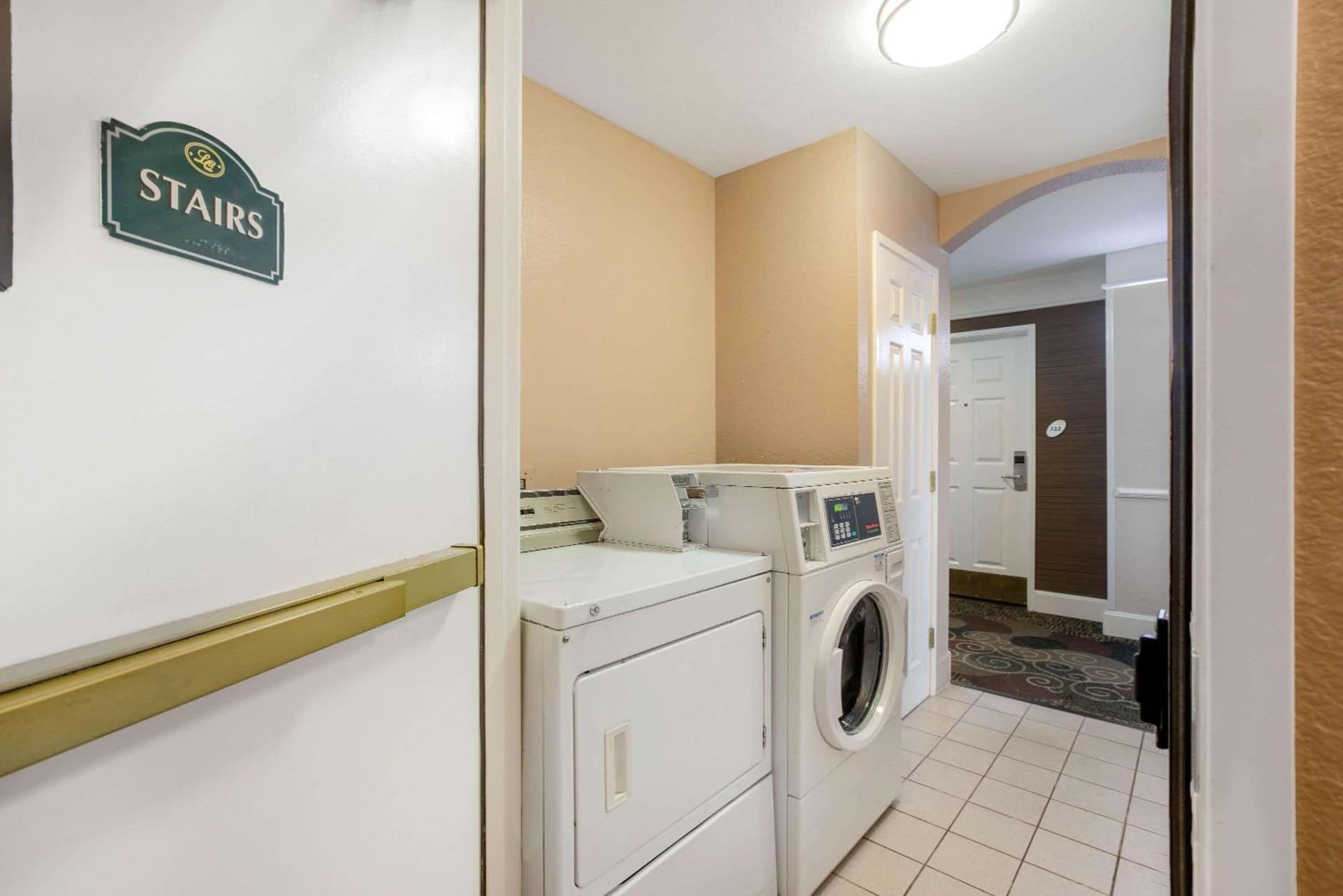 La Quinta by Wyndham Hesperia Victorville gallery photo in Hesperia, CA — image 53