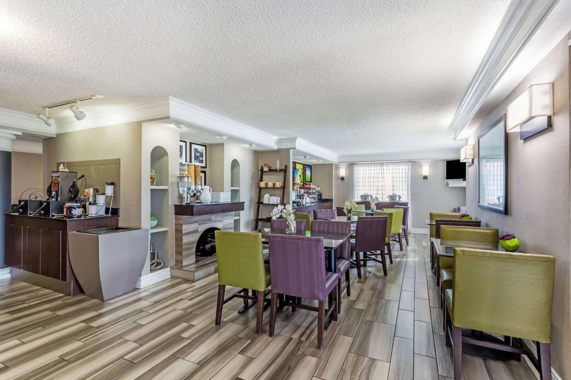 La Quinta Inn by Wyndham Odessa gallery photo in Odessa, TX — image 44