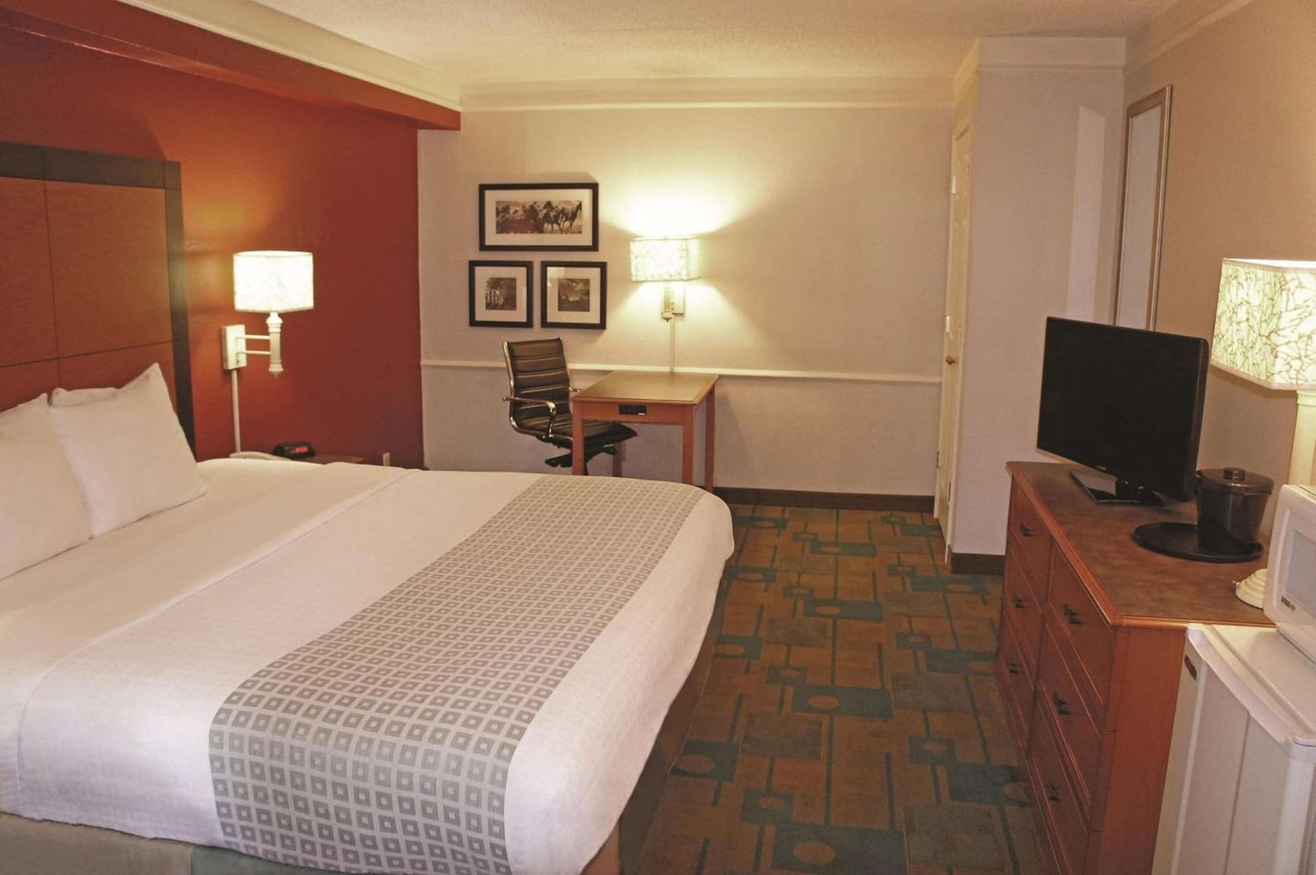 La Quinta Inn by Wyndham Amarillo Mid-City gallery photo in Amarillo, TX — image 40