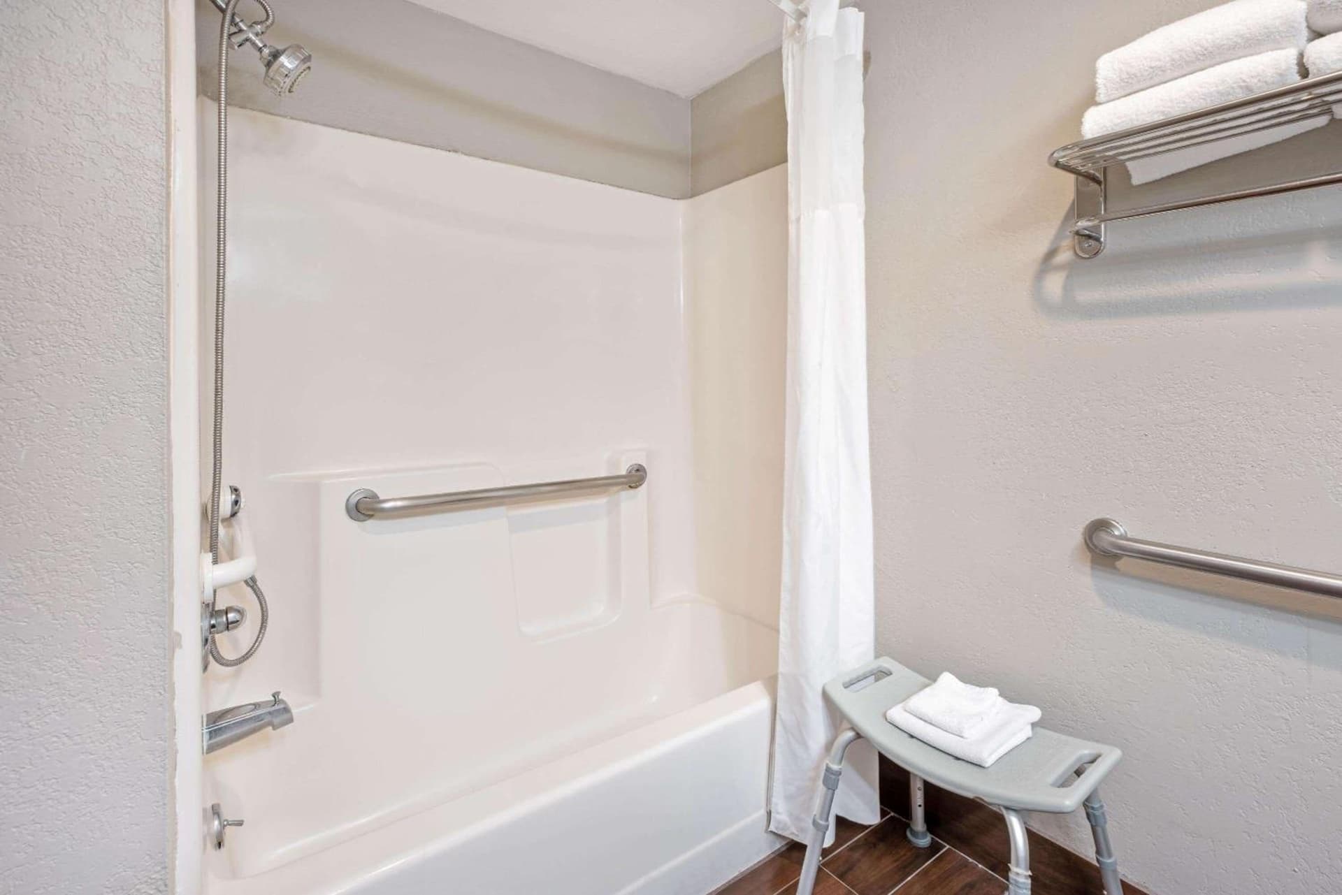 La Quinta Inn by Wyndham Caldwell gallery photo in Caldwell, ID — image 31