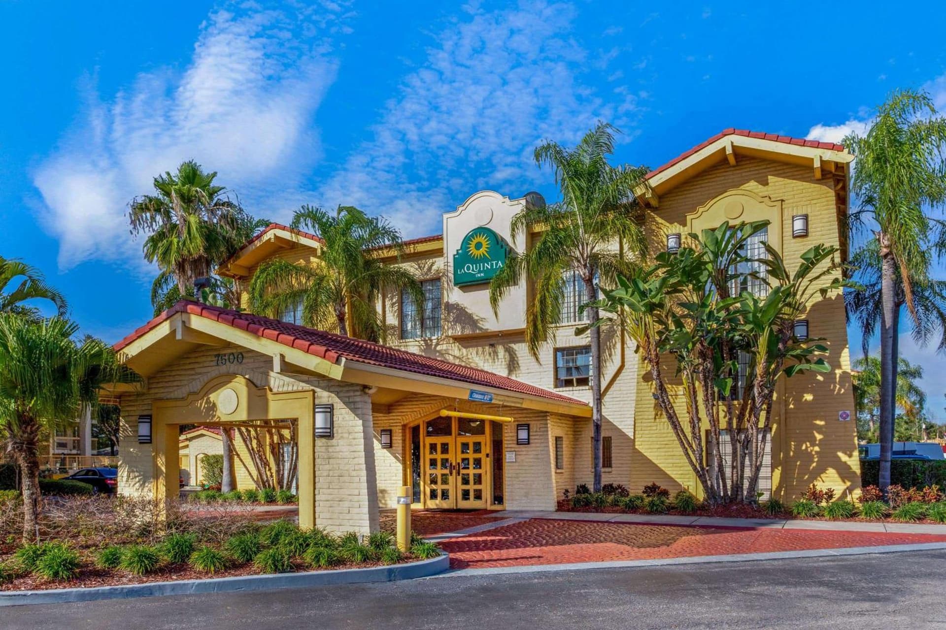 La Quinta by Wyndham St Petersburg-Clearwater property views in Pinellas Park, FL — gallery photo 3