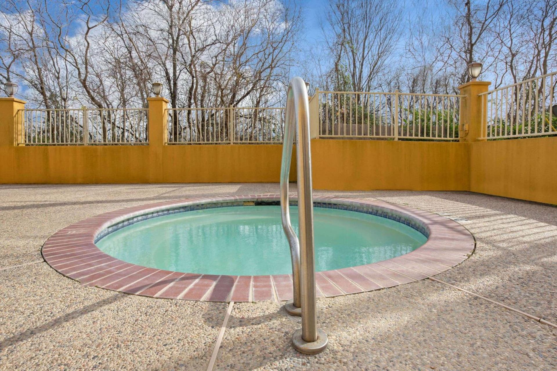 La Quinta by Wyndham Pearland gallery photo in Pearland, TX — image 38