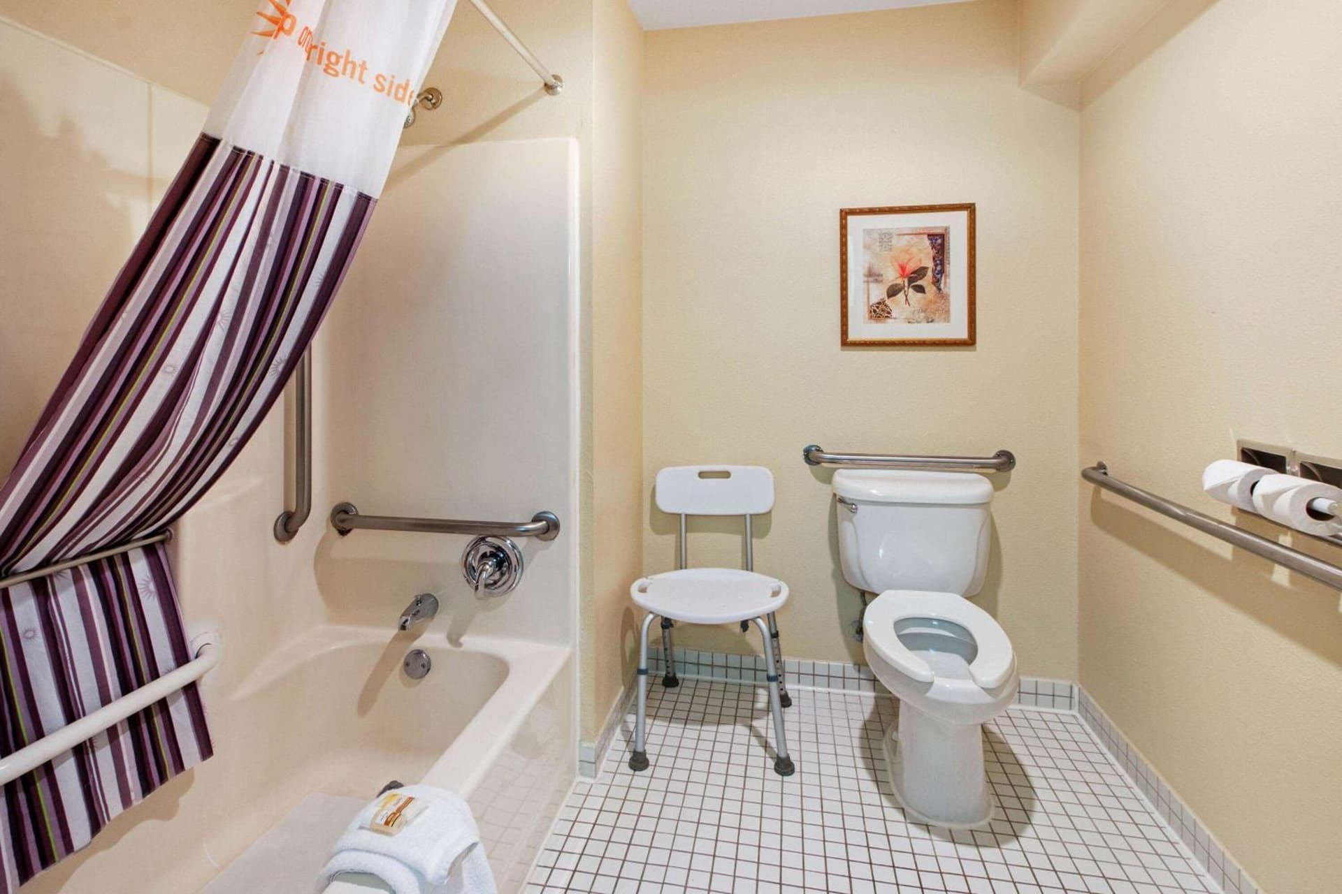 La Quinta by Wyndham Albuquerque Journal Ctr NW interior in Albuquerque, NM — gallery photo 2