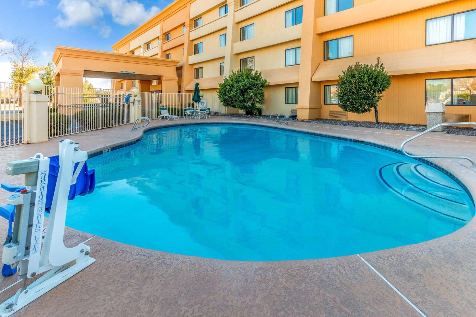 La Quinta Inn & Suites by Wyndham Las Cruces Organ Mountain gallery photo in Las Cruces, NM — image 10