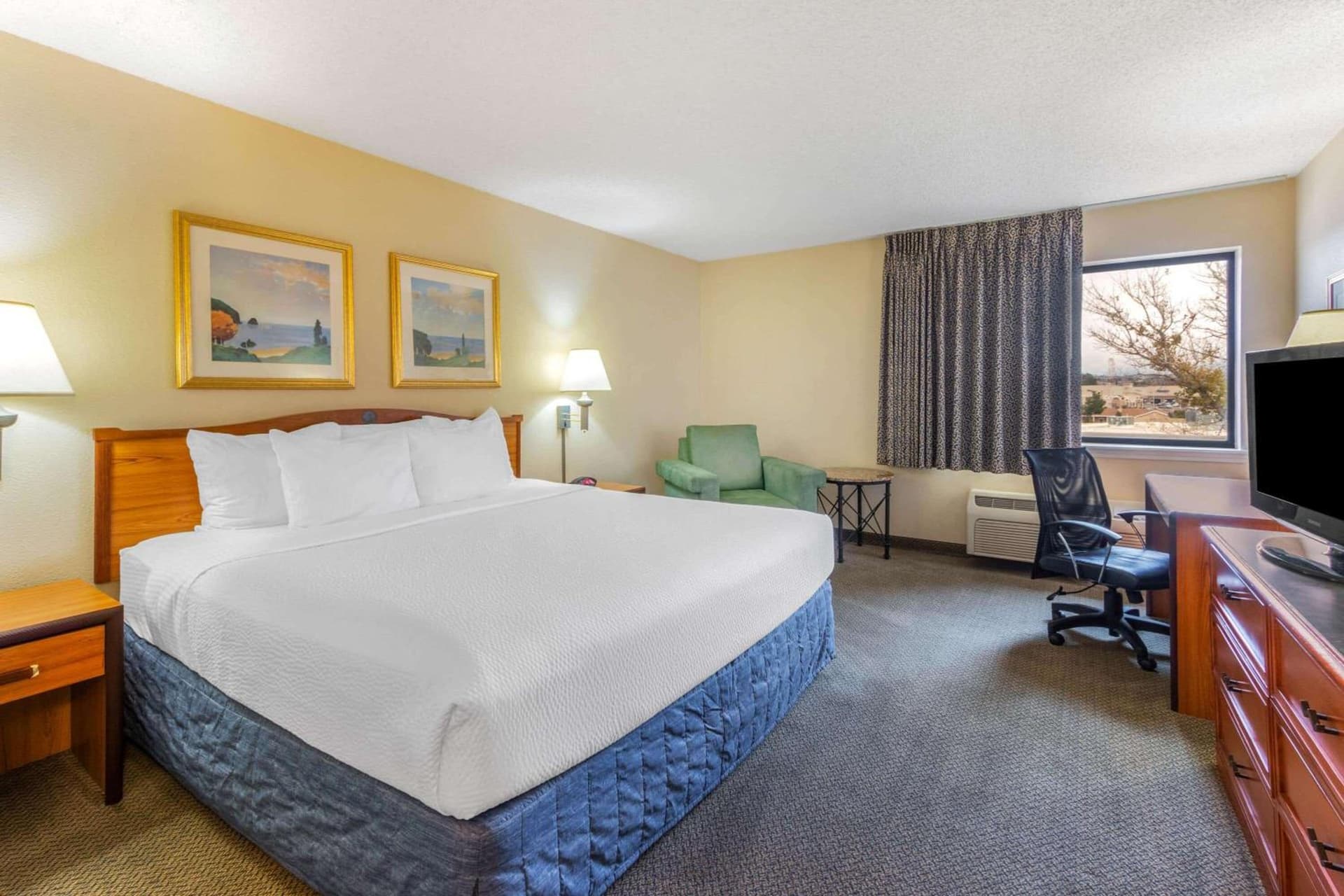 La Quinta Inn & Suites by Wyndham Las Cruces Organ Mountain gallery photo in Las Cruces, NM — image 22