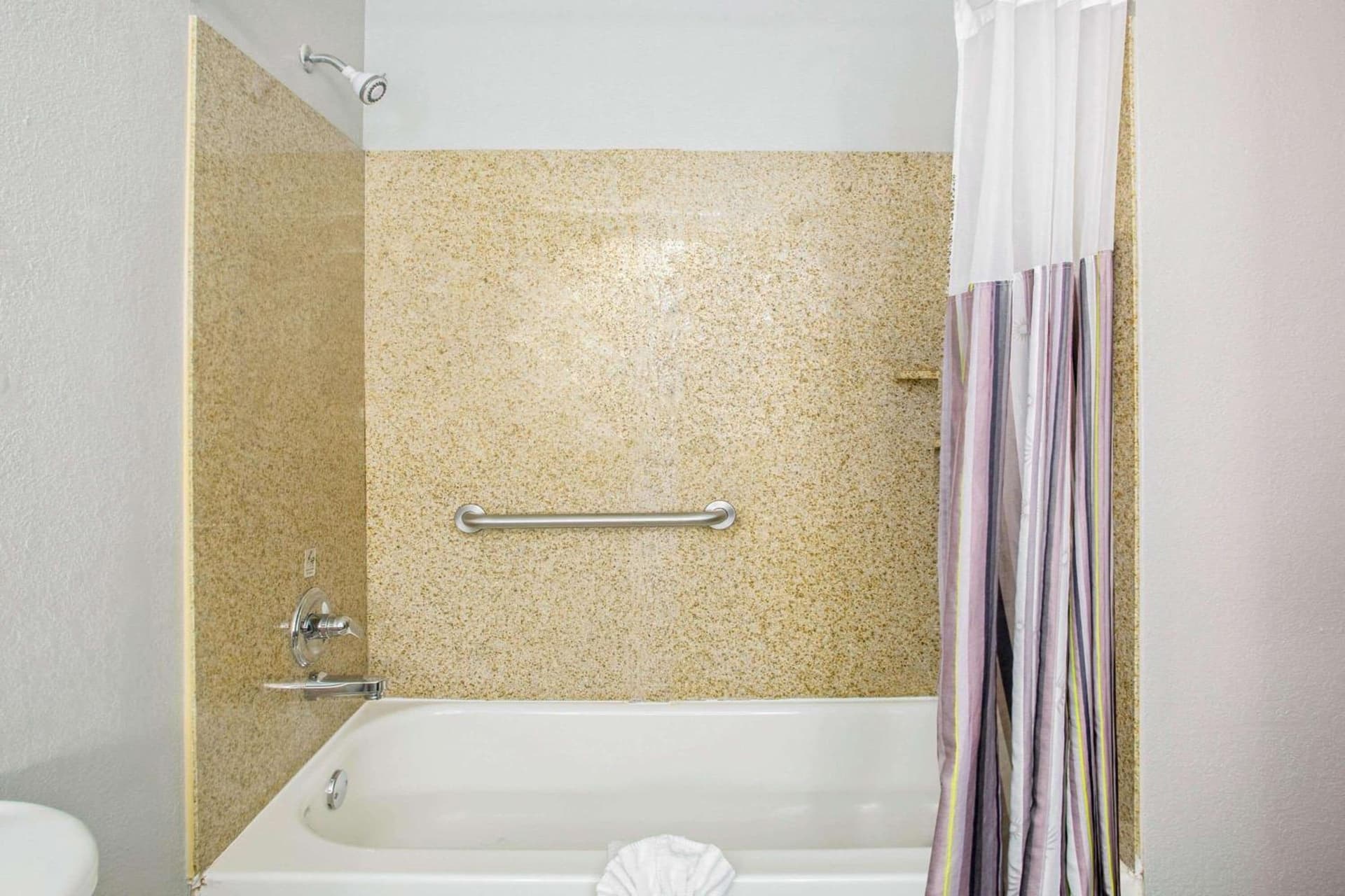 La Quinta by Wyndham Fort Smith gallery photo in Massard, AR — image 23