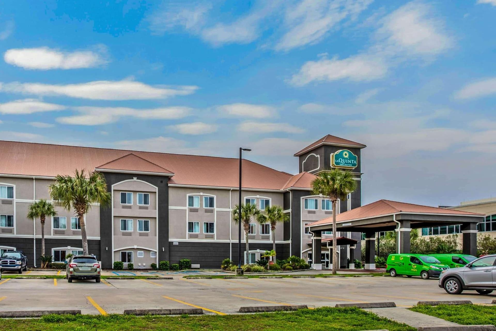 La Quinta by Wyndham Biloxi interior in Biloxi, MS — gallery photo 2