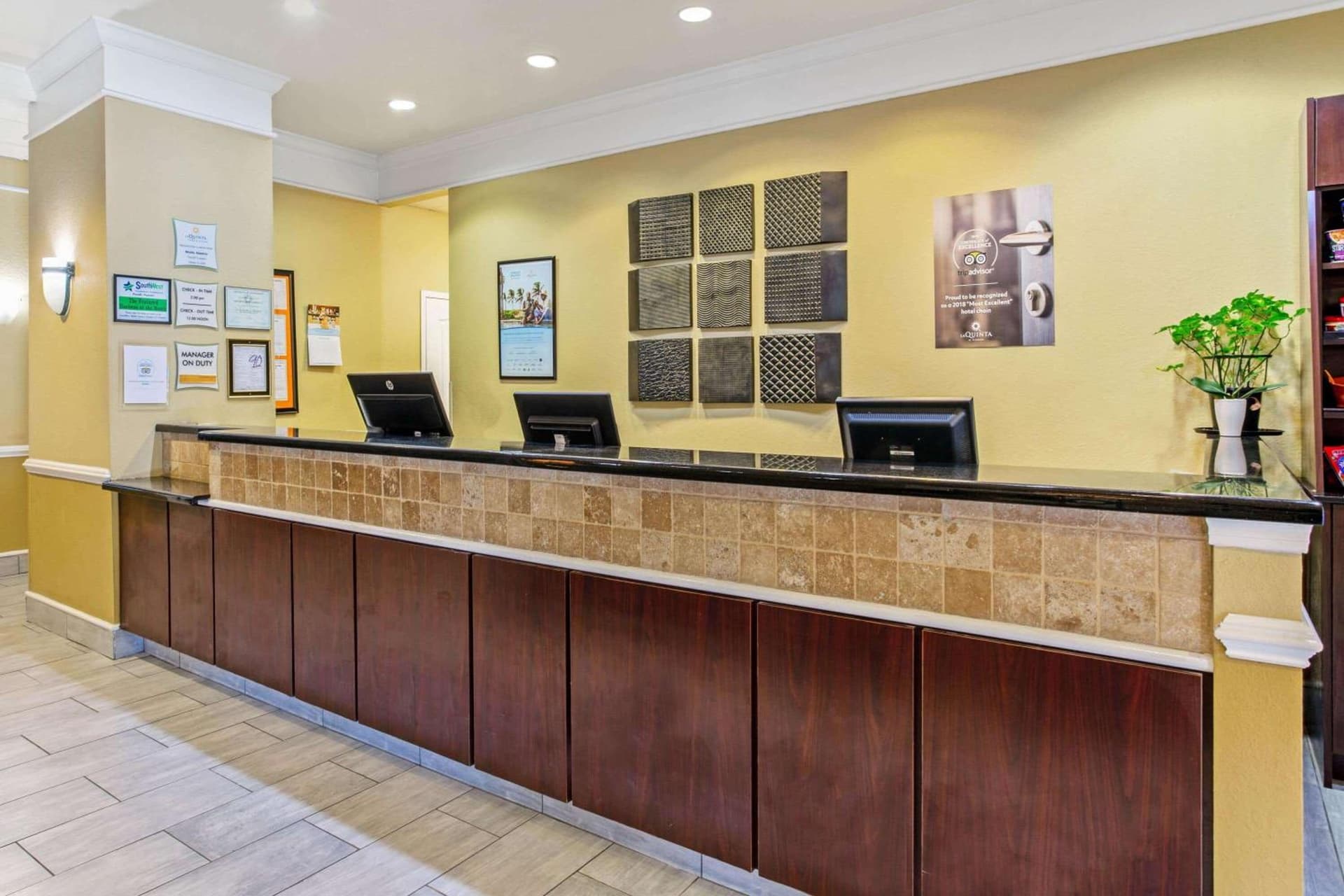 Stay Express Inn & Suites - Mobile, Al gallery photo in Mobile, AL — image 27