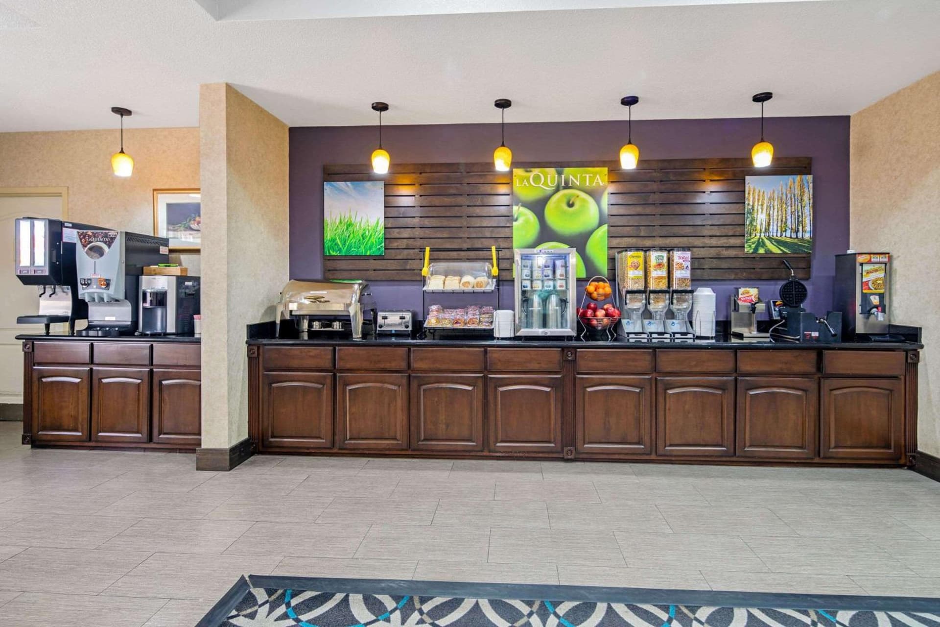 La Quinta by Wyndham Temecula gallery photo in Temecula, CA — image 12