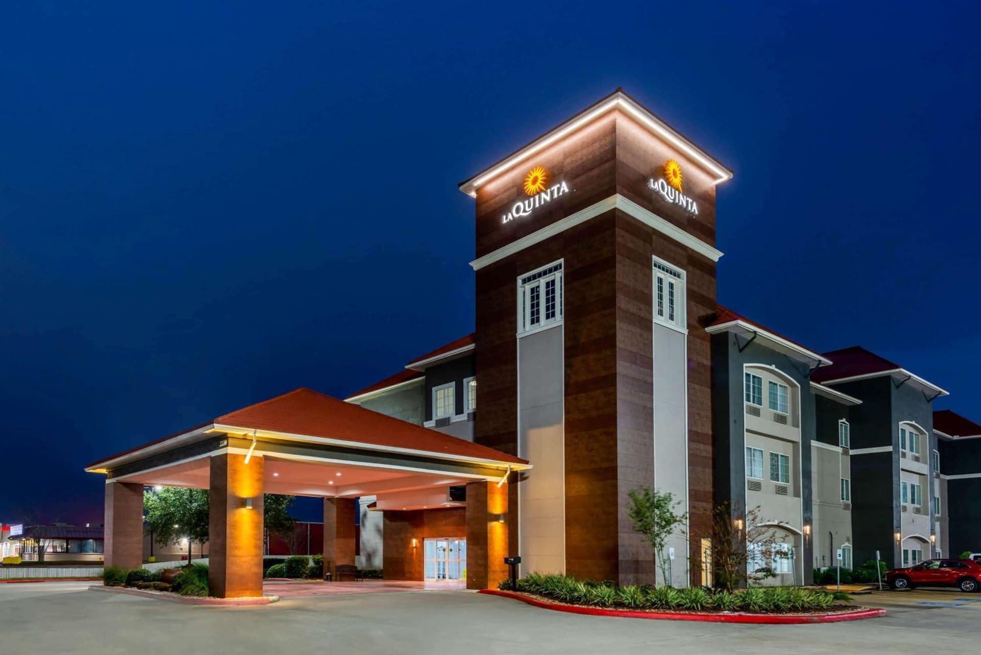 La Quinta by Wyndham Orange gallery photo in Orange, TX — image 8