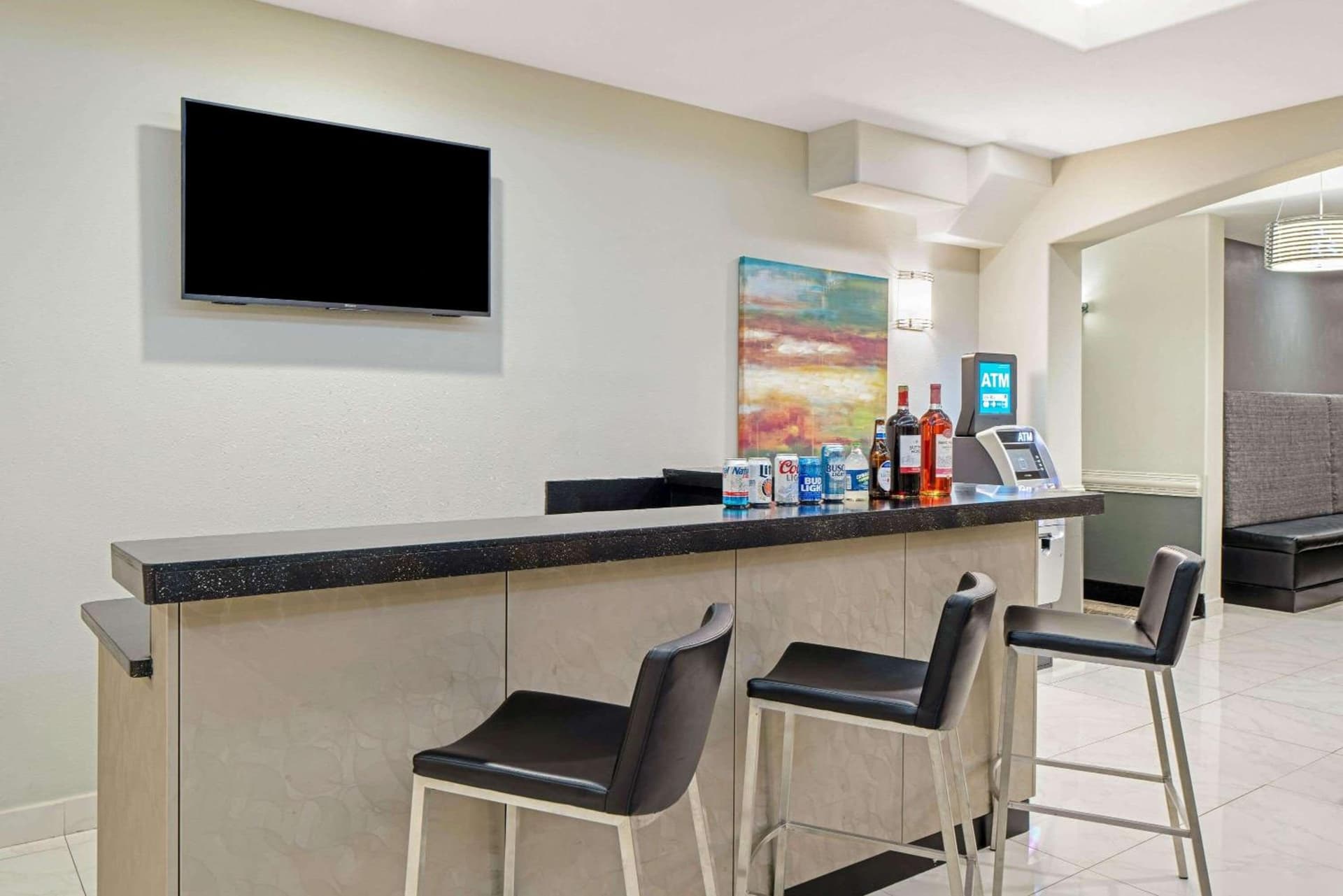 La Quinta Inn & Suites by Wyndham Mercedes Outlet Mall gallery photo in Mercedes, TX — image 19