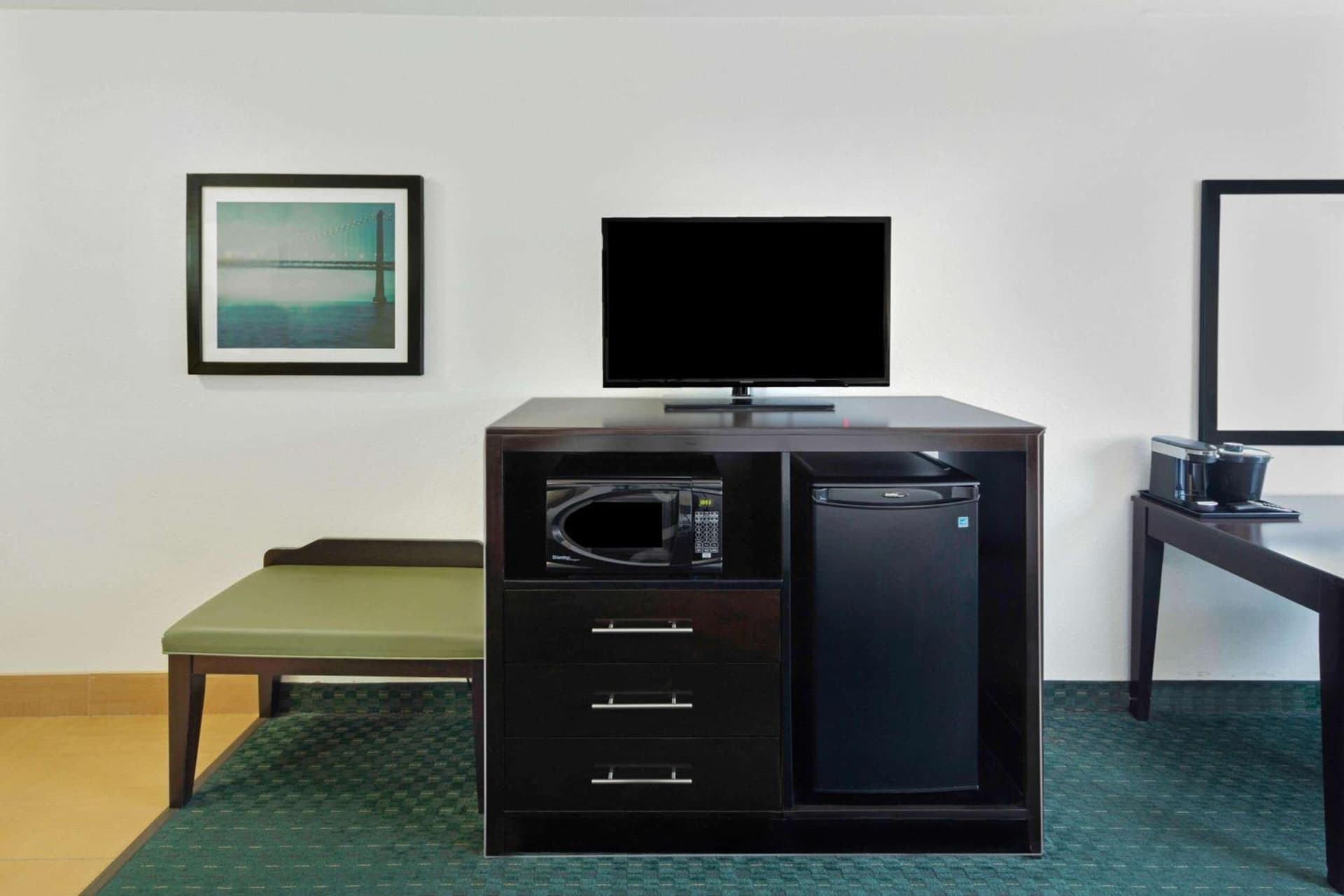La Quinta Inn by Wyndham Berkeley gallery photo in Berkeley, CA — image 13
