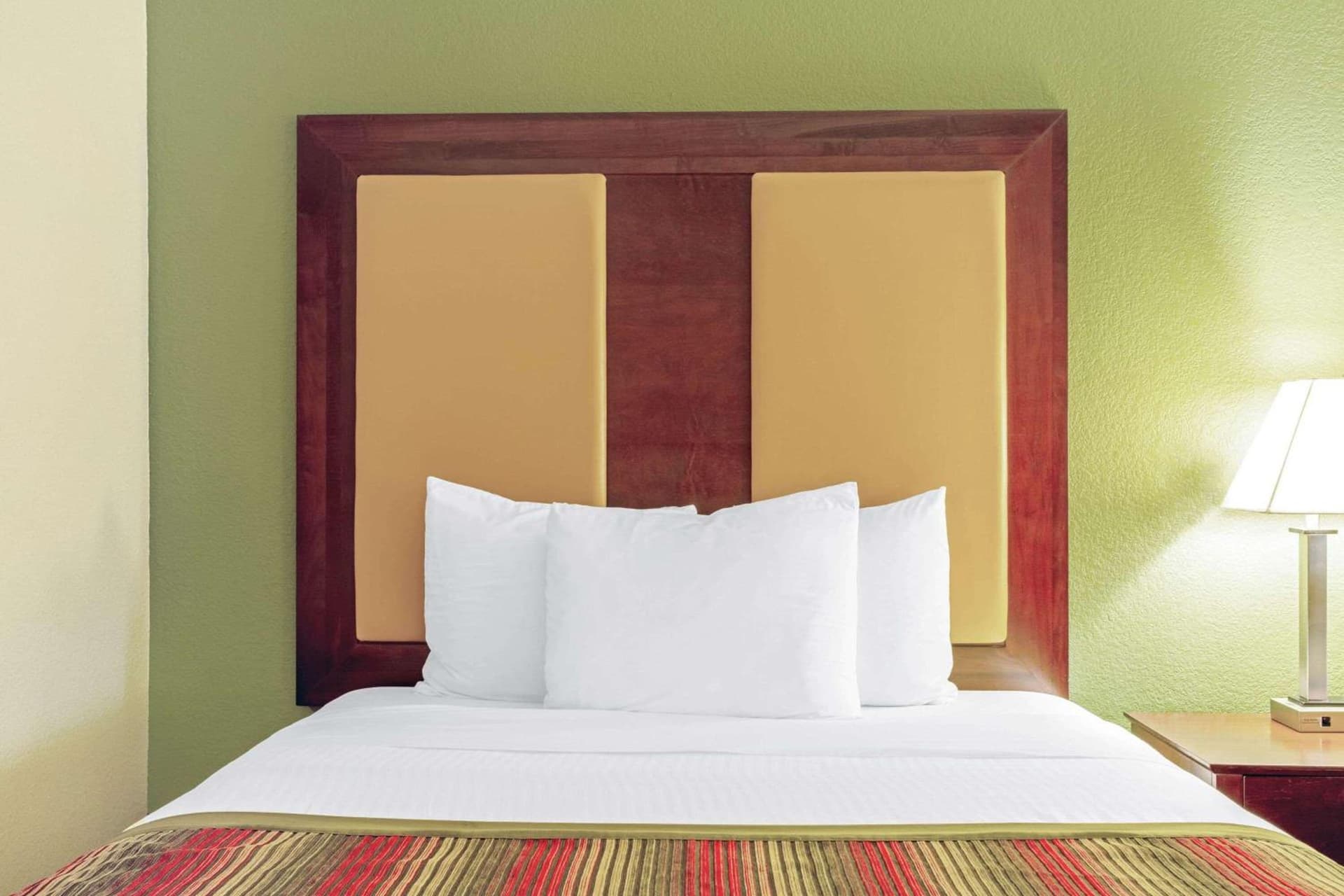 La Quinta by Wyndham Lancaster gallery photo in Ronks, PA — image 12