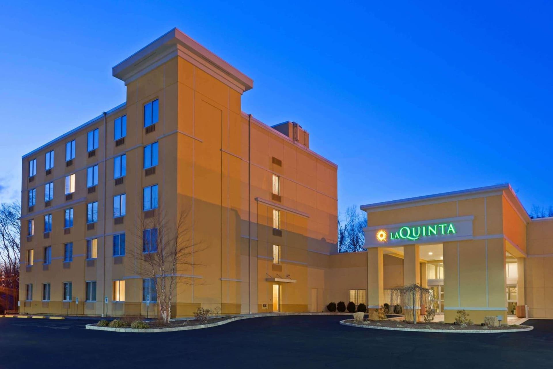 La Quinta by Wyndham Danbury — hotel in Danbury, Connecticut