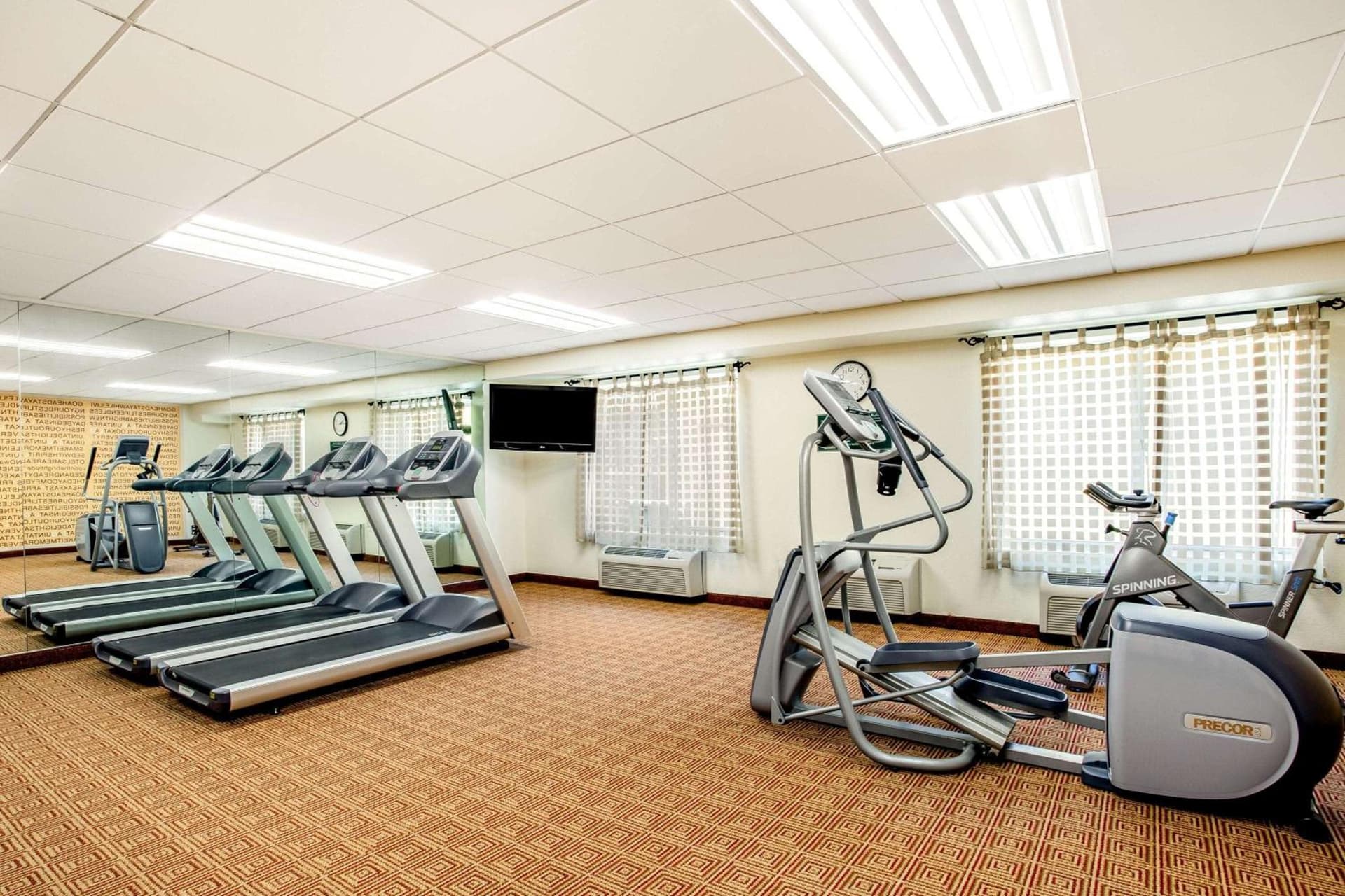 La Quinta by Wyndham Danbury gallery photo in Danbury, CT — image 26