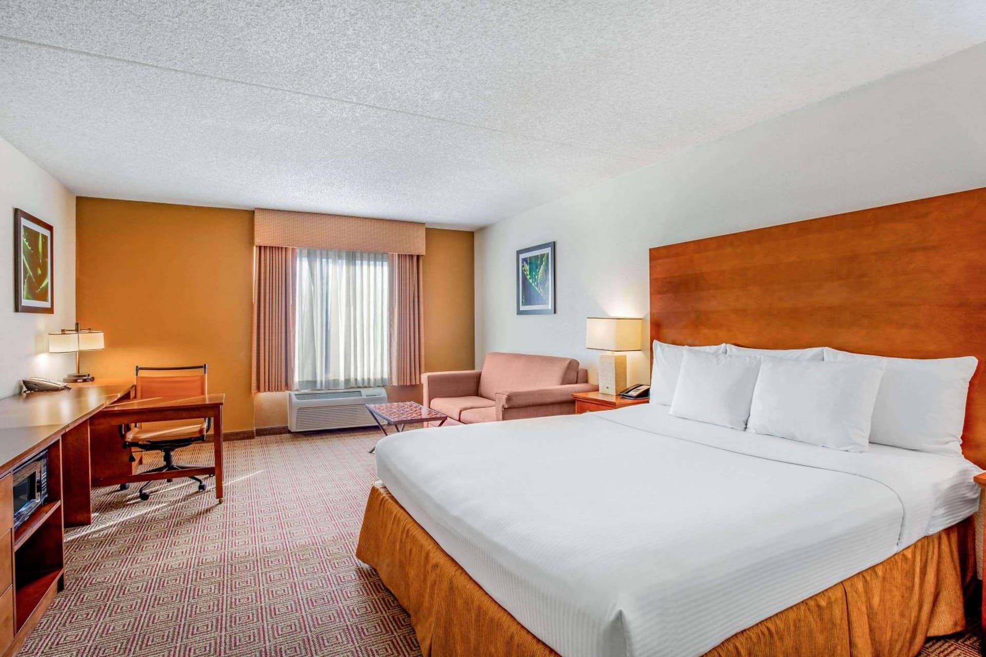 La Quinta by Wyndham Danbury gallery photo in Danbury, CT — image 68