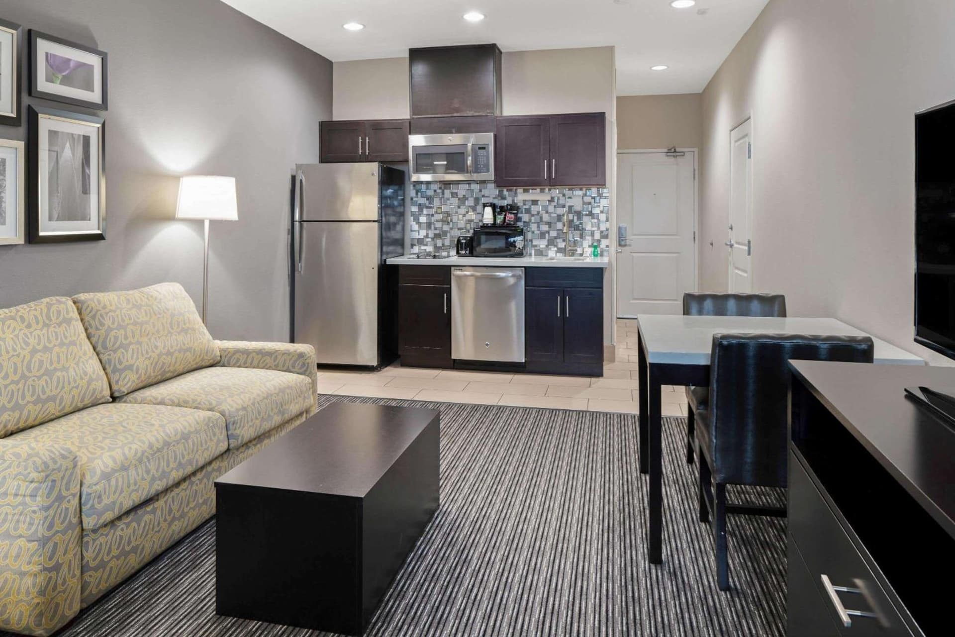 La Quinta by Wyndham Rockport - Fulton interior in Rockport, TX — gallery photo 2