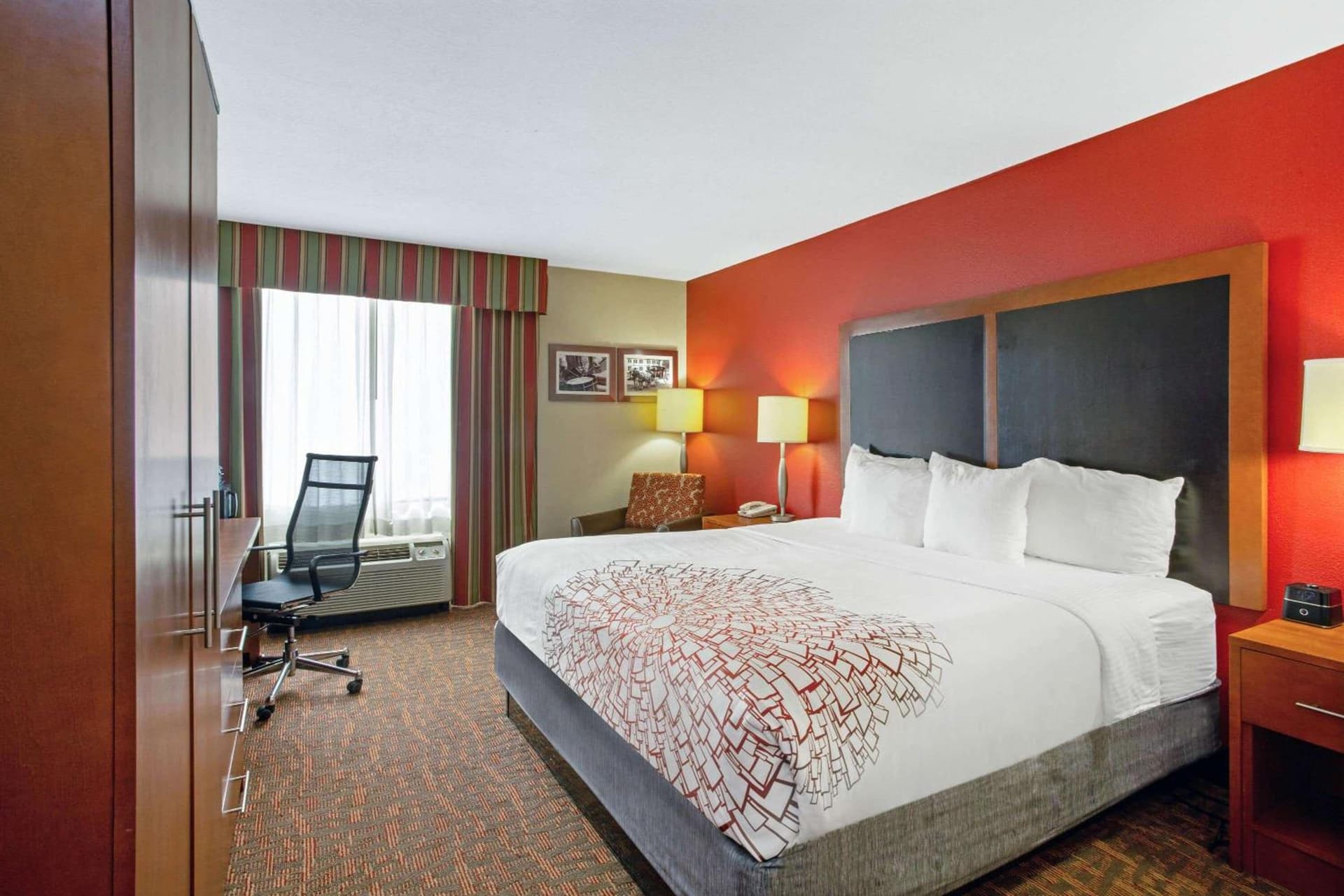 La Quinta by Wyndham Williamsburg Historic Area gallery photo in Williamsburg, VA — image 7