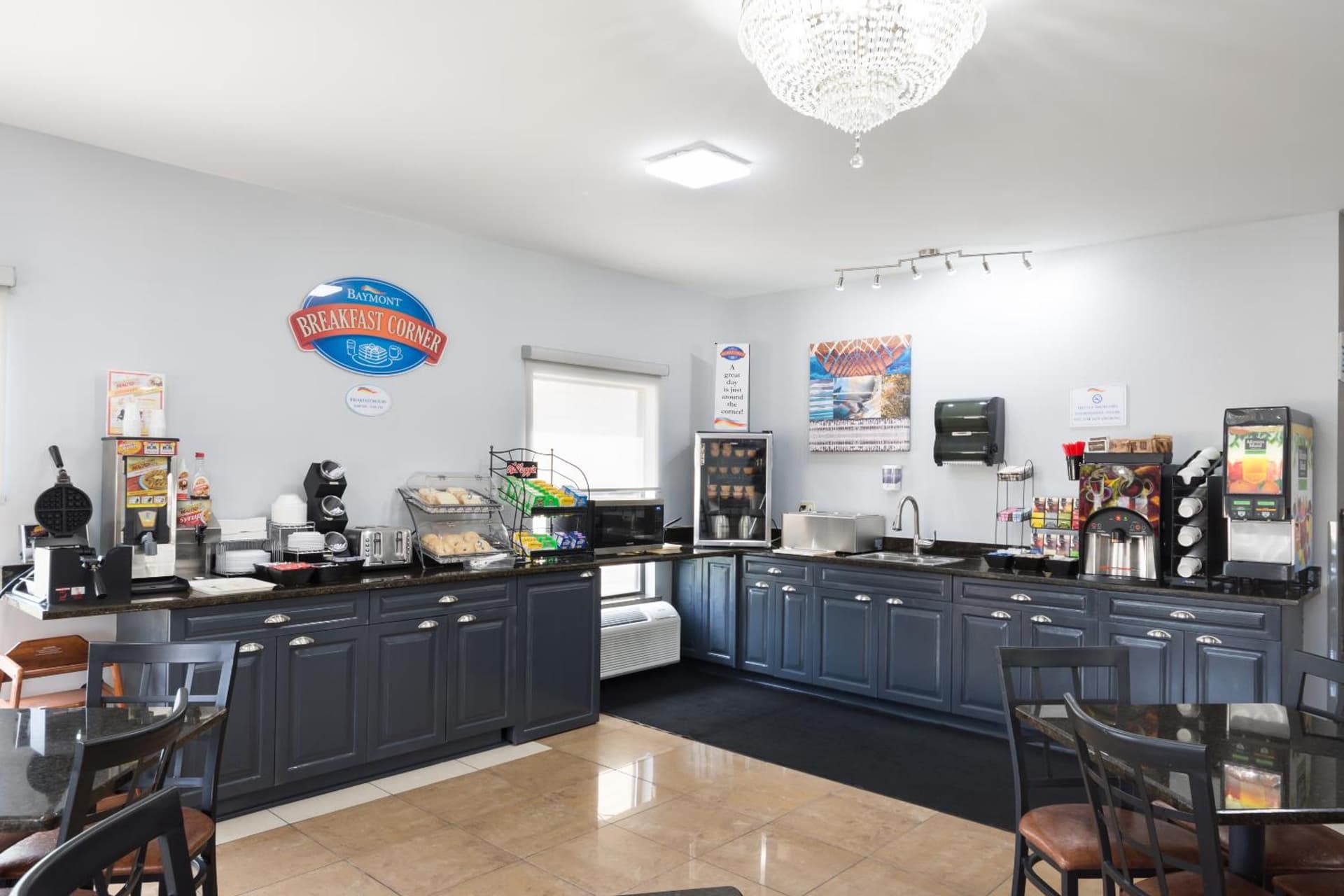 Baymont by Wyndham Morton gallery photo in Morton, IL — image 9
