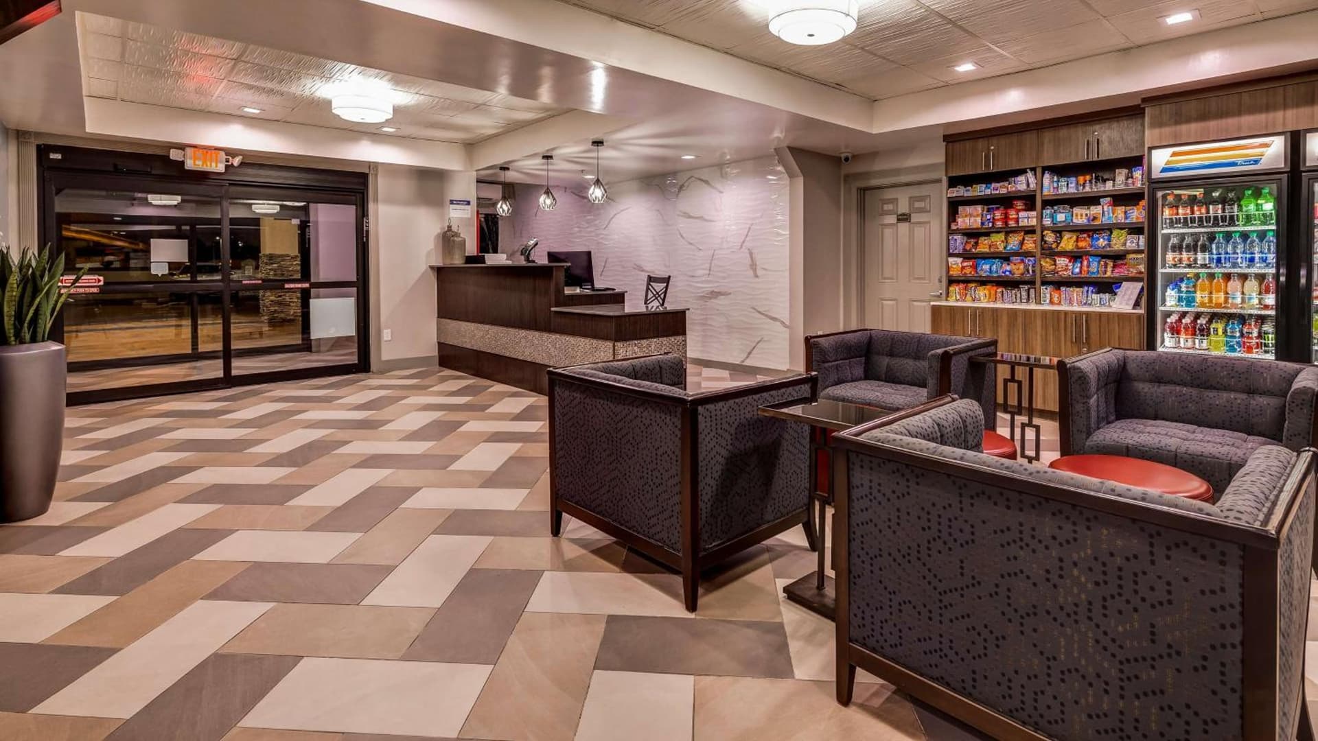 Best Western Plus Heritage Inn & Suites Houston,Pasadena,Deer Park,Channelview interior in Houston, TX — gallery photo 2