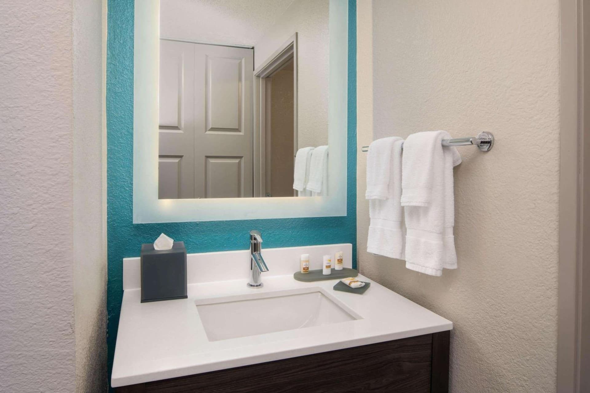 La Quinta by Wyndham Atlanta Airport North gallery photo in Atlanta, GA — image 21