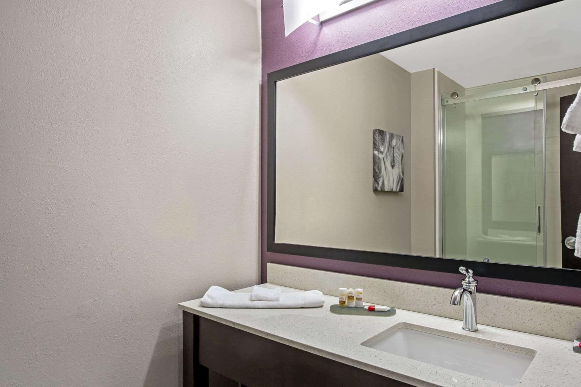 La Quinta by Wyndham York gallery photo in York, PA — image 8