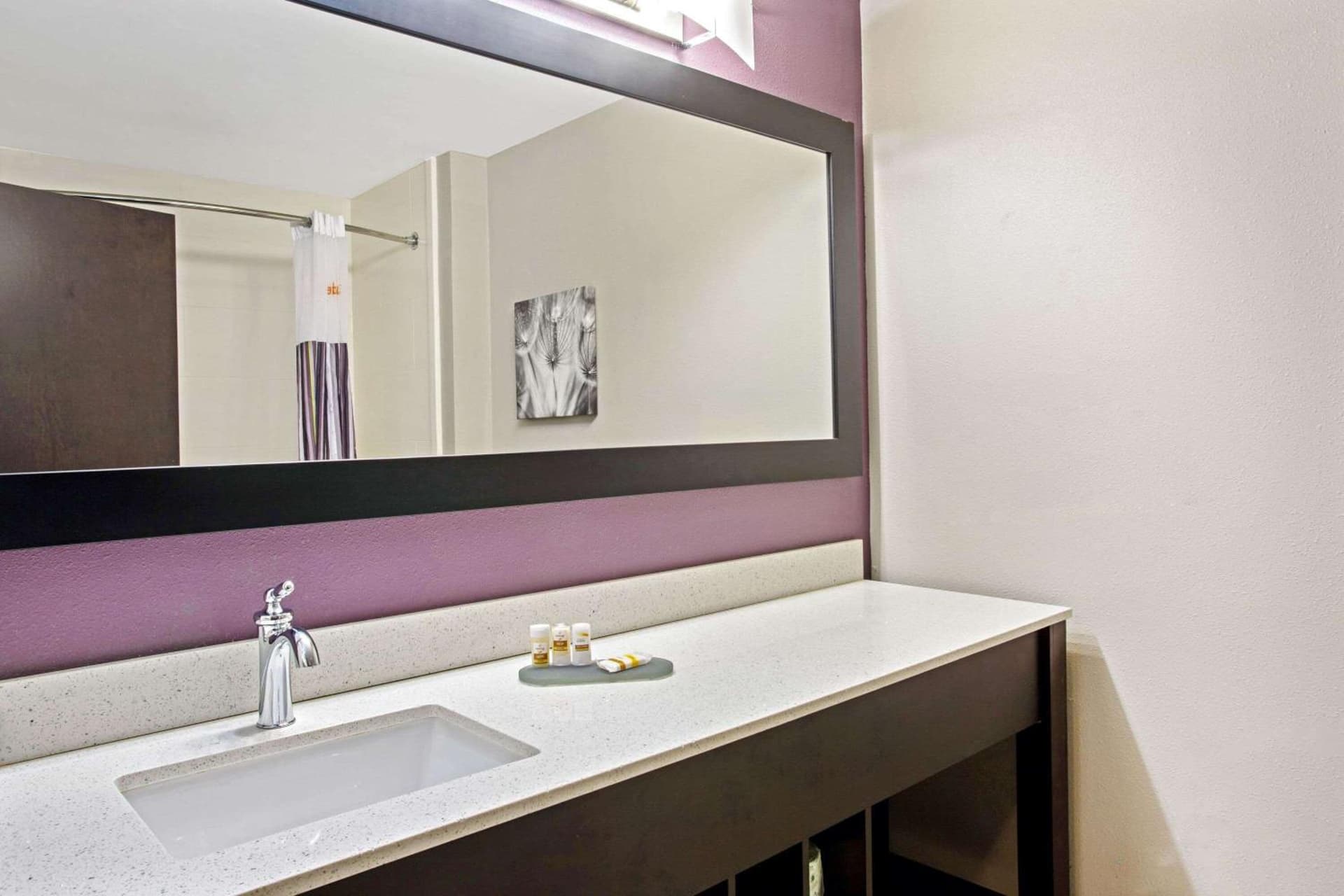 La Quinta by Wyndham York gallery photo in York, PA — image 31