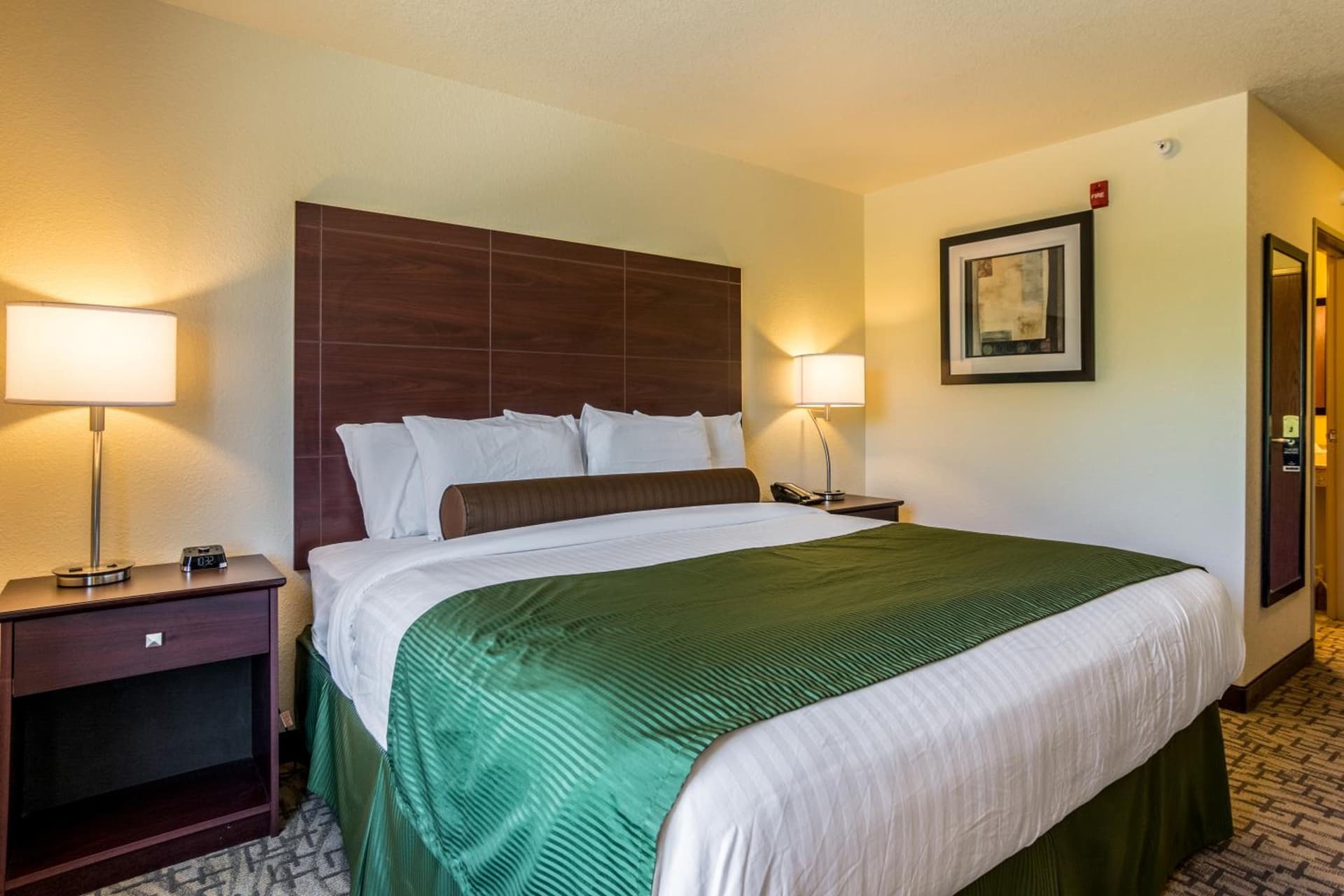 Cobblestone Hotel & Suites - Erie gallery photo in Erie, PA — image 11