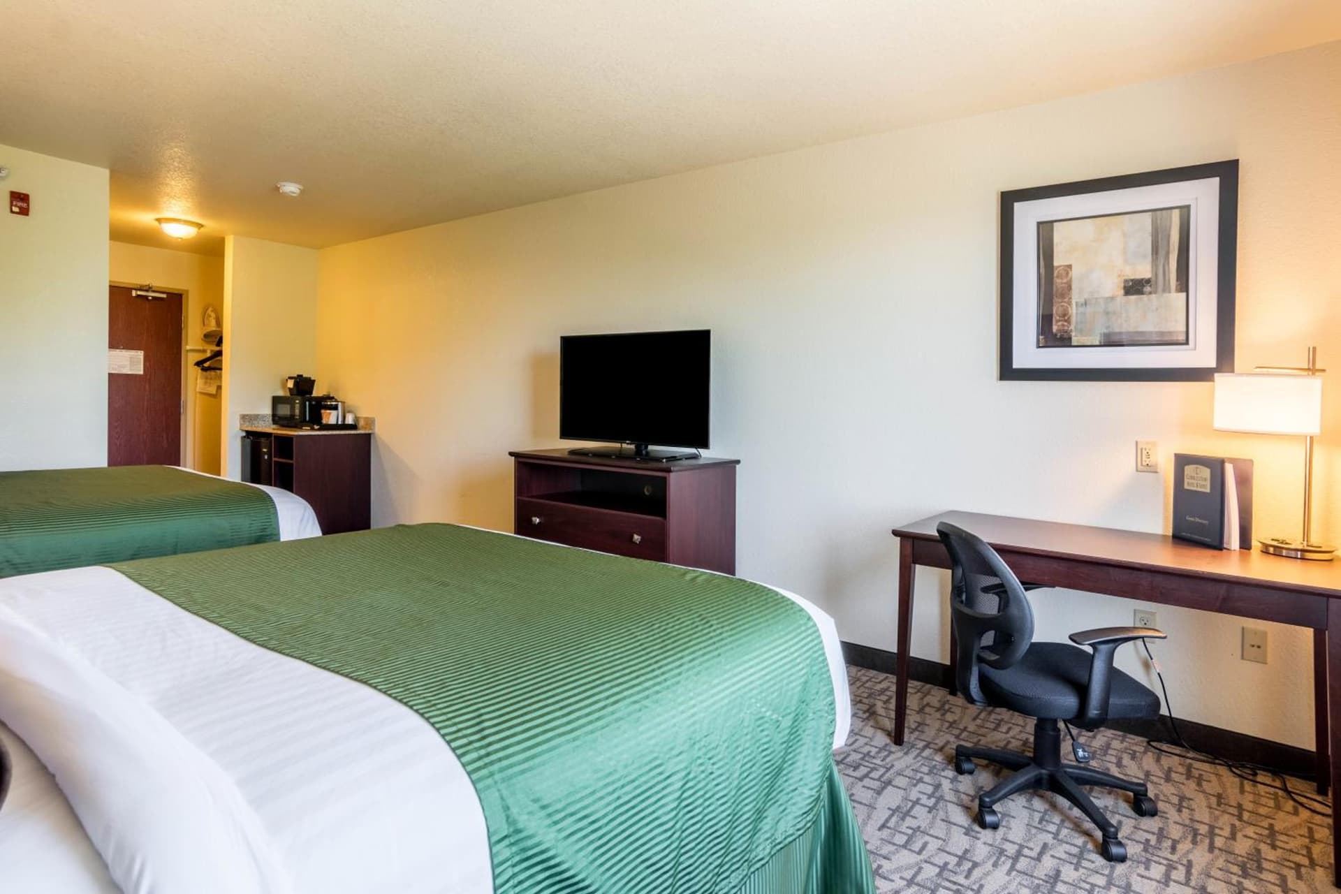 Cobblestone Hotel & Suites - Erie gallery photo in Erie, PA — image 17