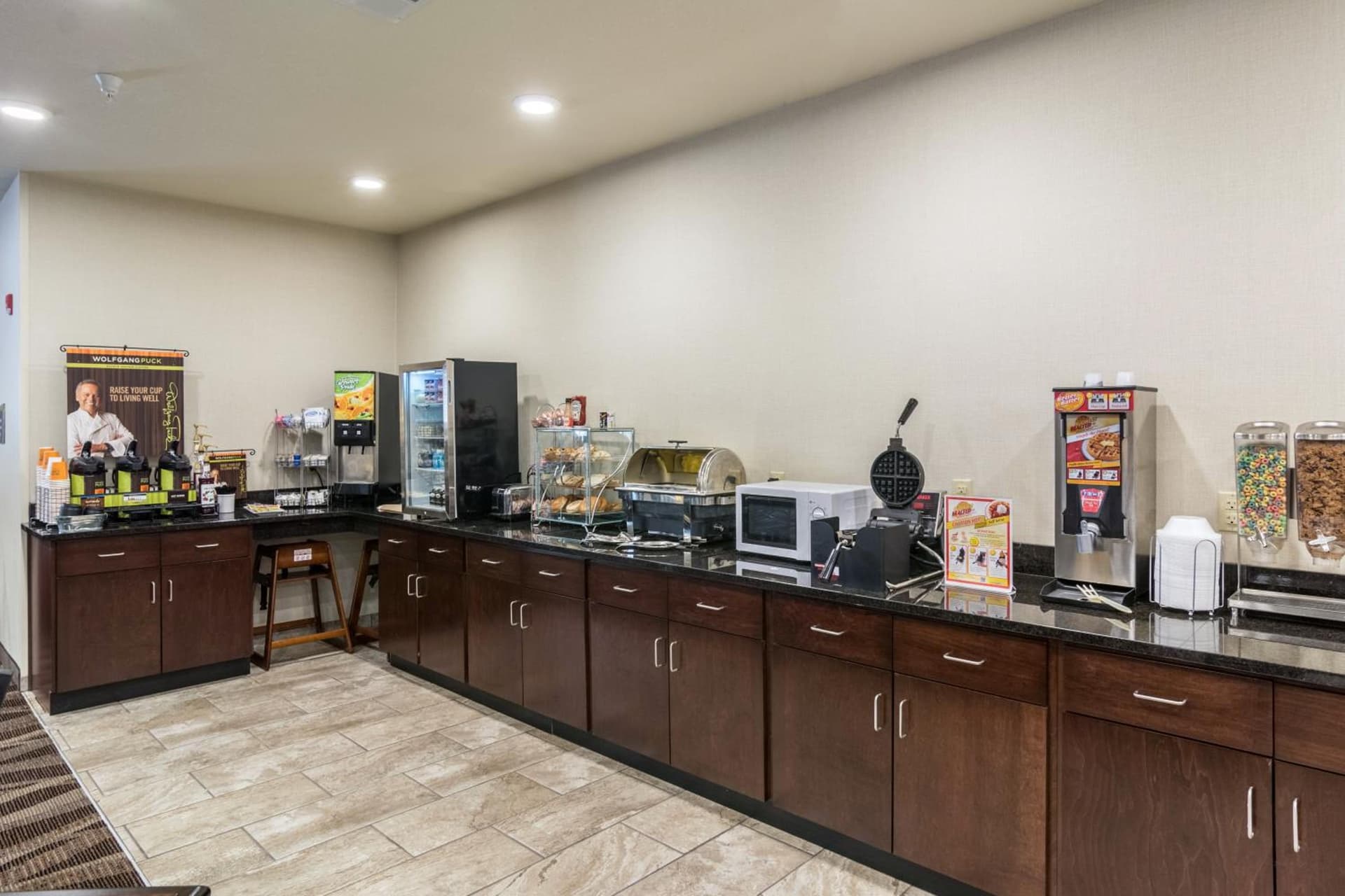 Cobblestone Hotel & Suites - Erie property views in Erie, PA — gallery photo 3