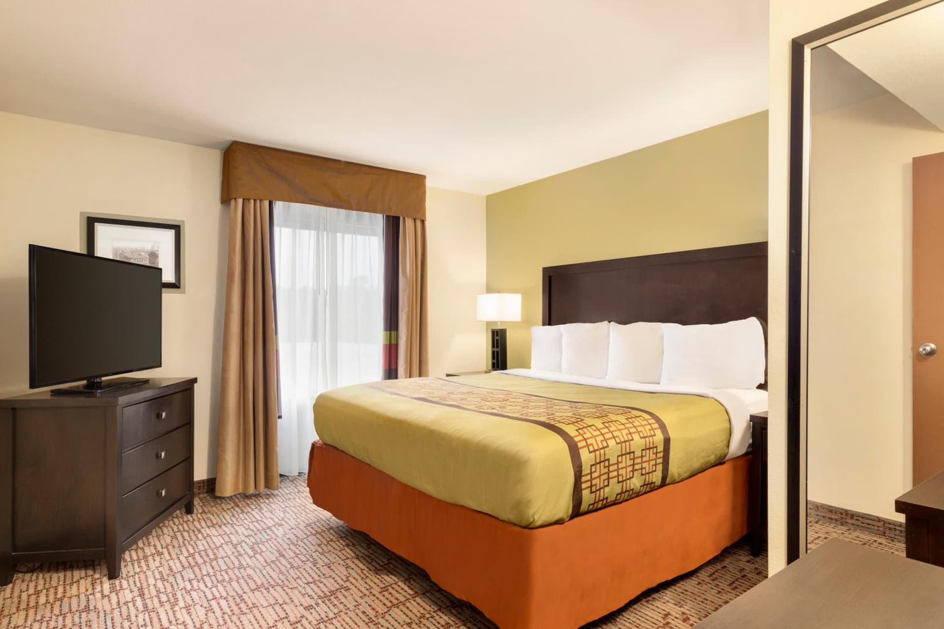 Garner Hotel Augusta West by IHG gallery photo in Augusta, GA — image 55