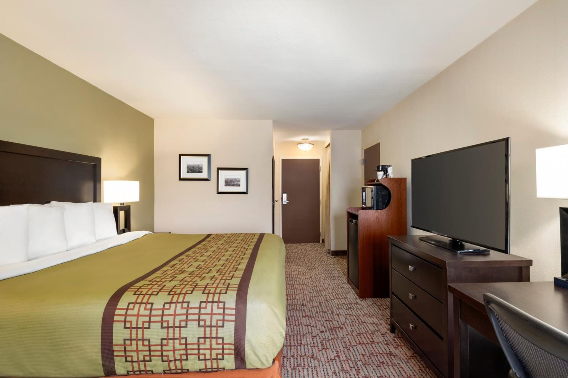 Garner Hotel Augusta West by IHG gallery photo in Augusta, GA — image 10