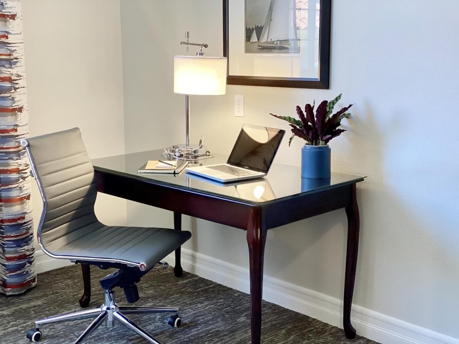 Ayres Suites Mission Viejo - Lake Forest gallery photo in Mission Viejo, CA — image 7