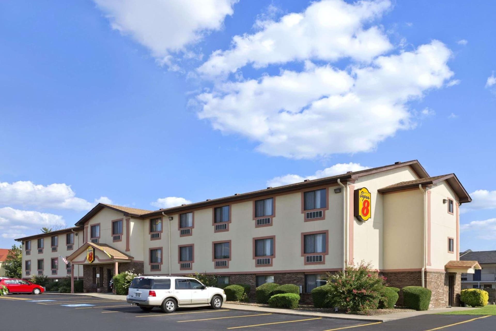 Super 8 by Wyndham Russellville featured exterior or lobby in Russellville, AR — similar hotel