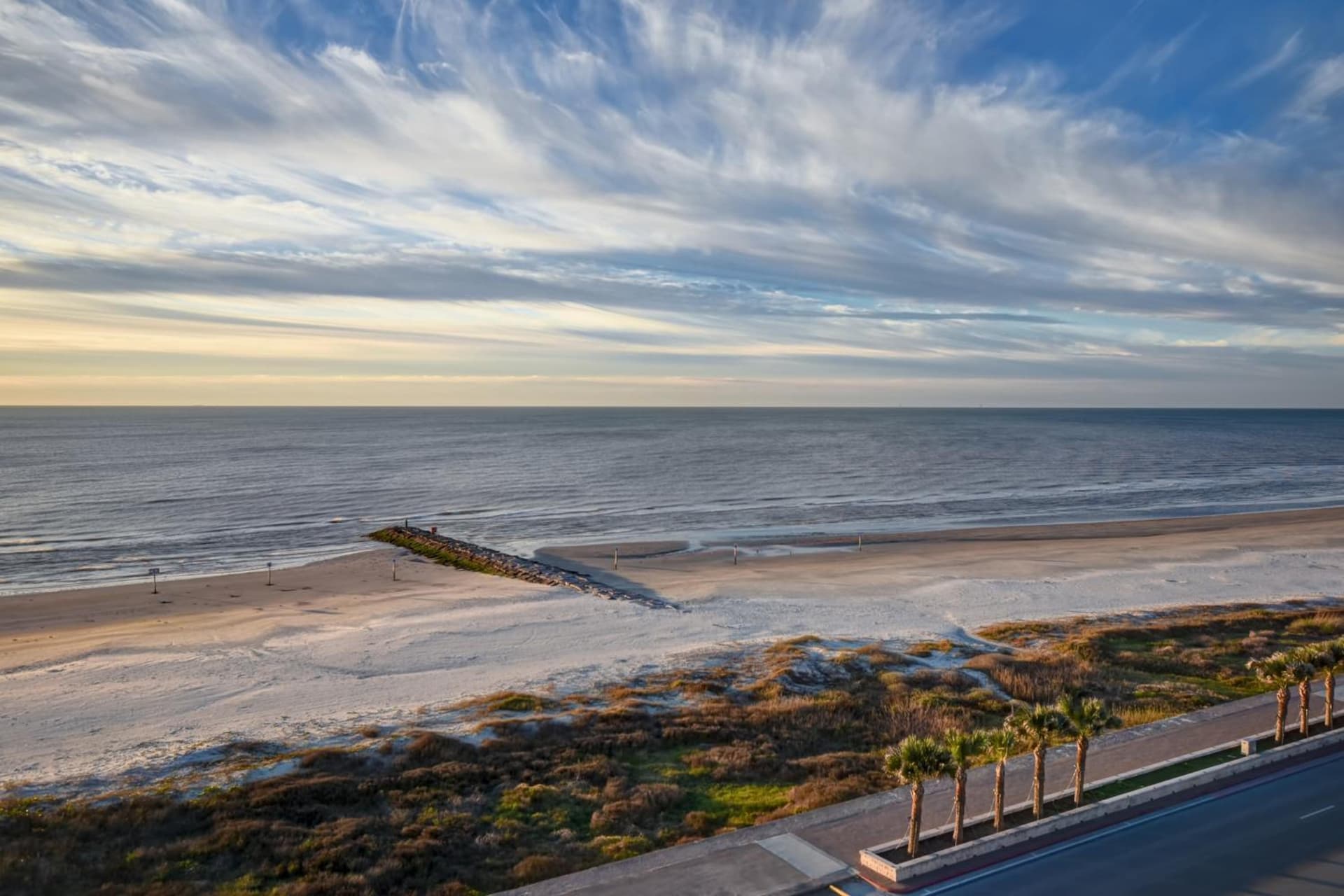Holiday Inn Express & Suites - Galveston Beach by IHG gallery photo in Galveston, TX — image 14