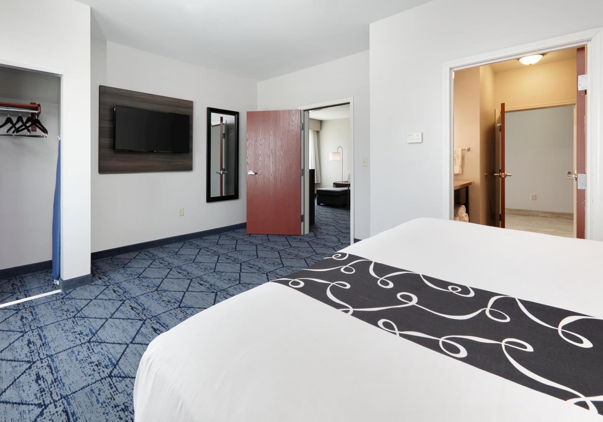 La Quinta by Wyndham Denton - University Drive gallery photo in Denton, TX — image 4