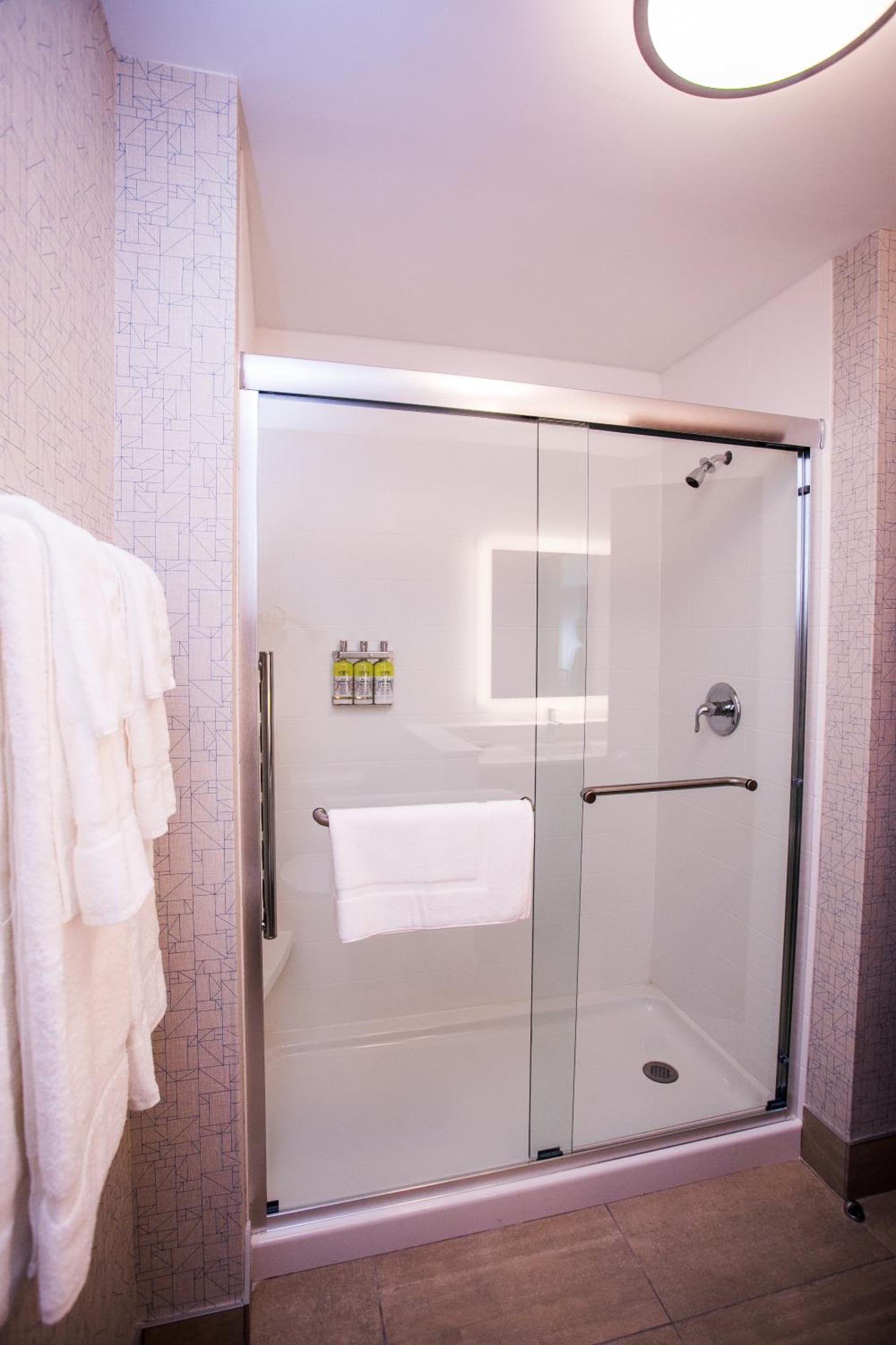 Holiday Inn Express & Suites Rehoboth Beach by IHG gallery photo in Rehoboth Beach, DE — image 8