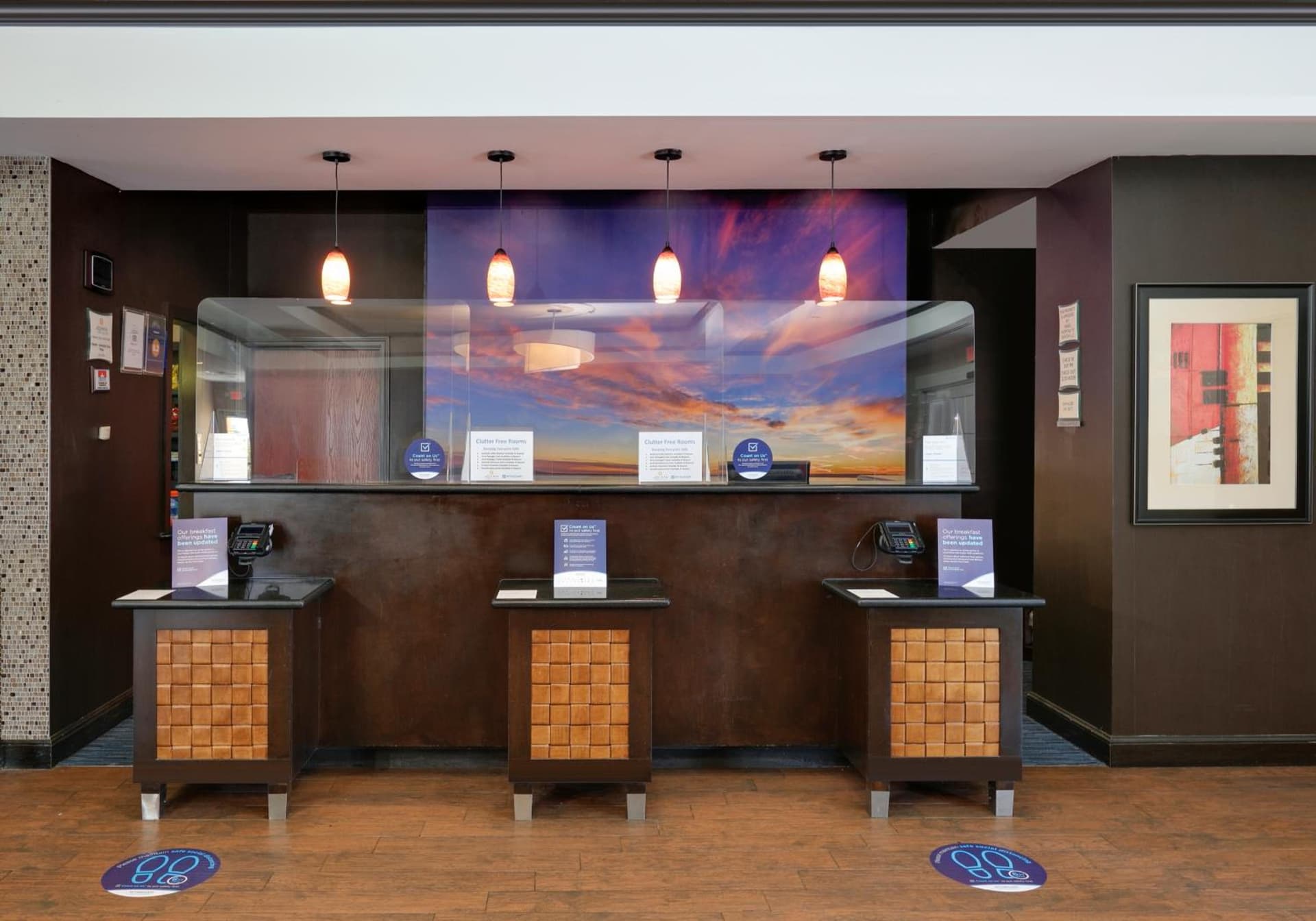 La Quinta by Wyndham Denton - University Drive interior in Denton, TX — gallery photo 2