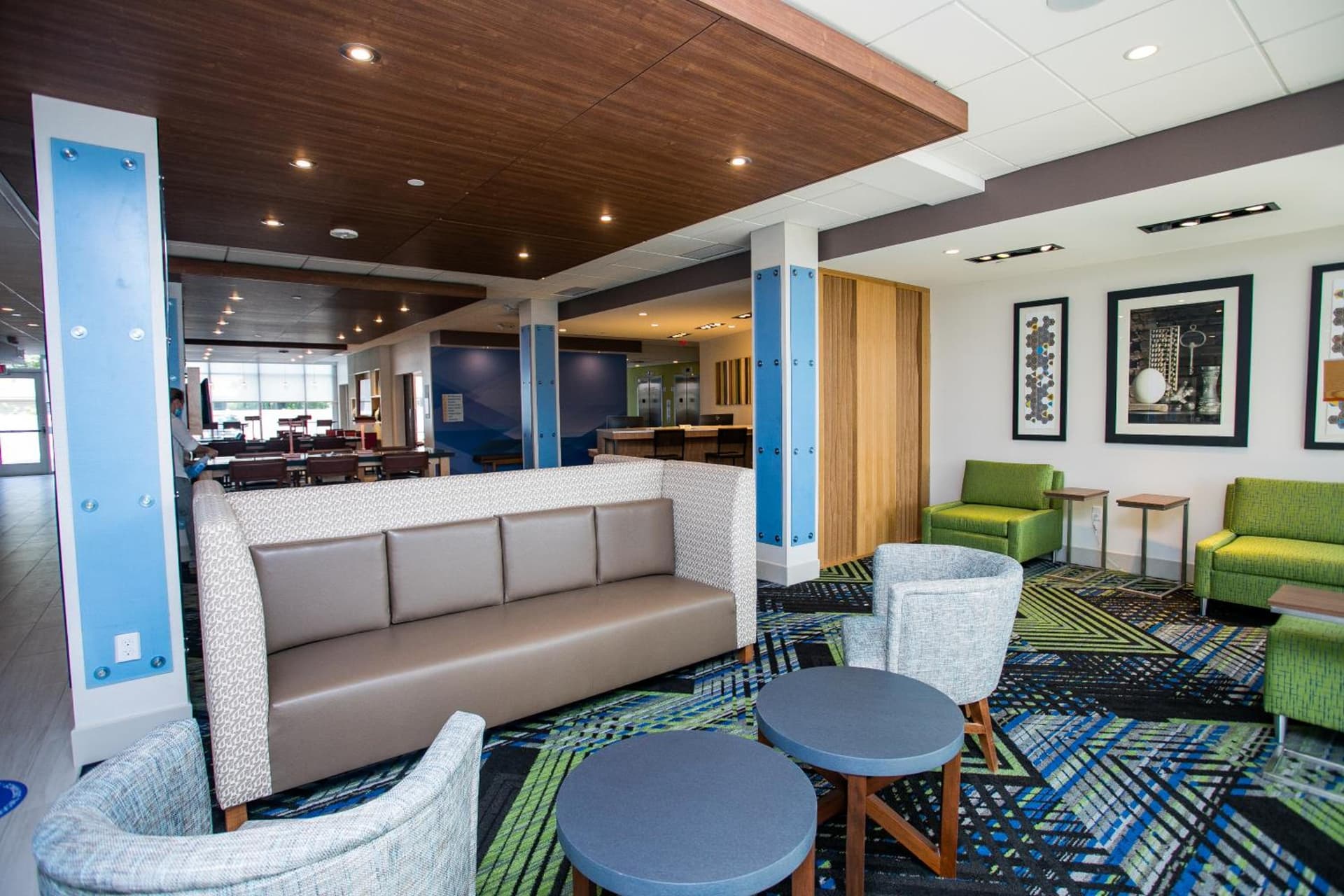 Holiday Inn Express & Suites Rehoboth Beach by IHG interior in Rehoboth Beach, DE — gallery photo 2