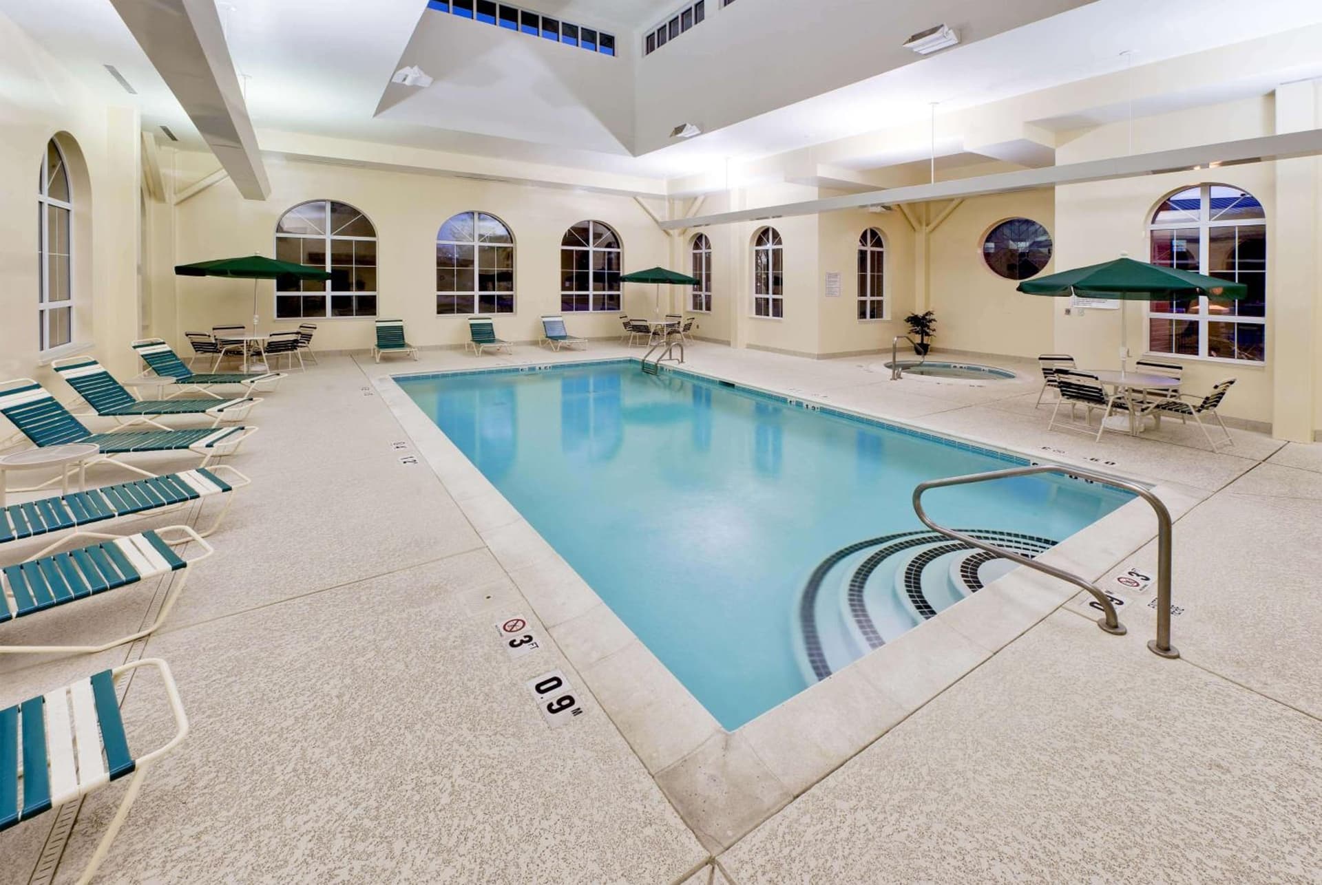 Hawthorn Suites by Wyndham Louisville East gallery photo in Louisville, KY — image 23