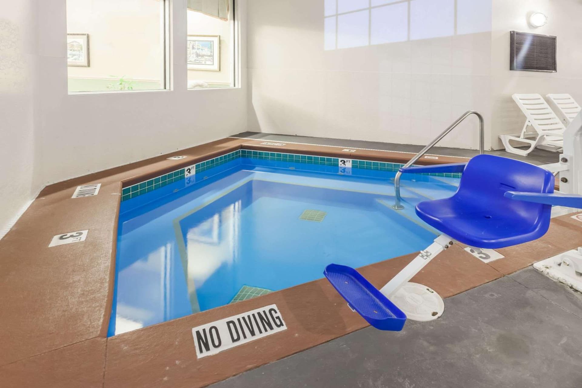 Days Inn by Wyndham Pentwater gallery photo in Pentwater, MI — image 28