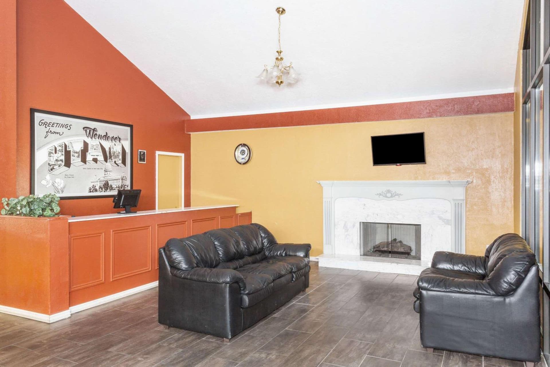 Super 8 by Wyndham Wendover interior in Wendover, UT — gallery photo 2