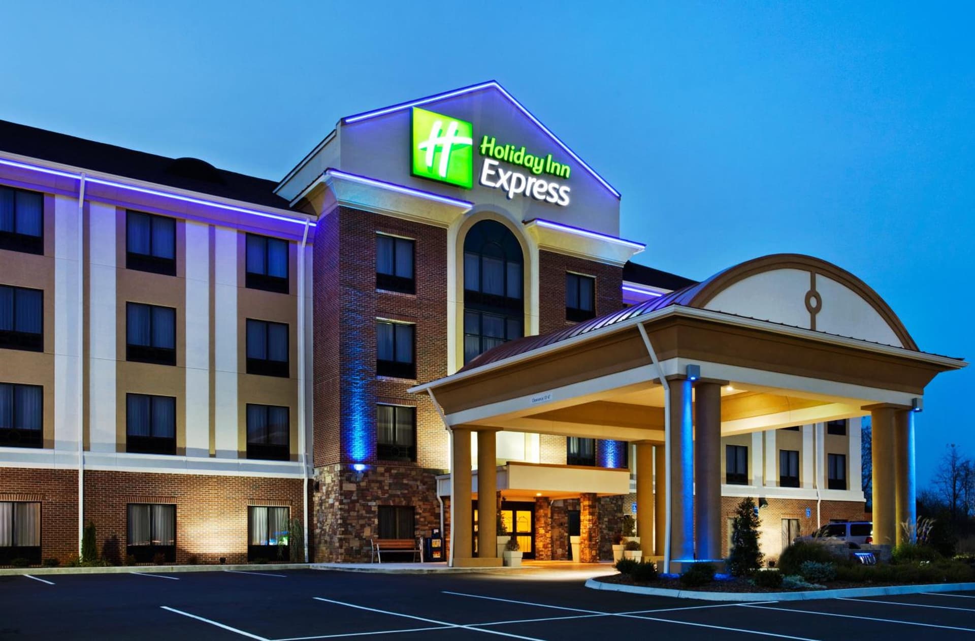 Holiday Inn Express Johnson City by IHG featured exterior or lobby in Johnson City, TN — similar hotel