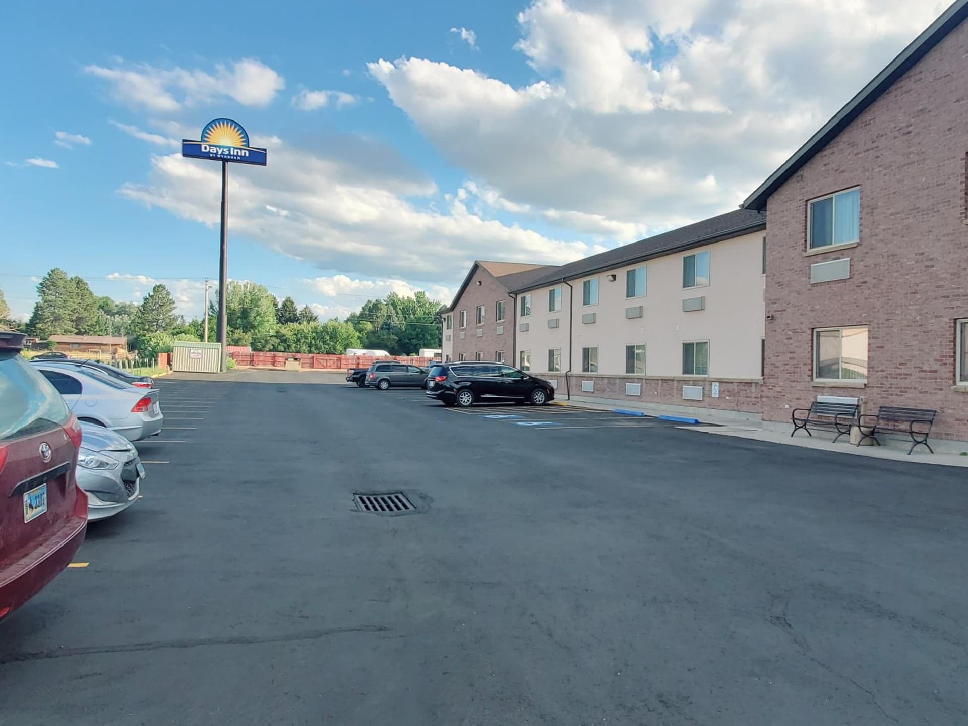 Days Inn by Wyndham Sheridan interior in Sheridan, WY — gallery photo 2