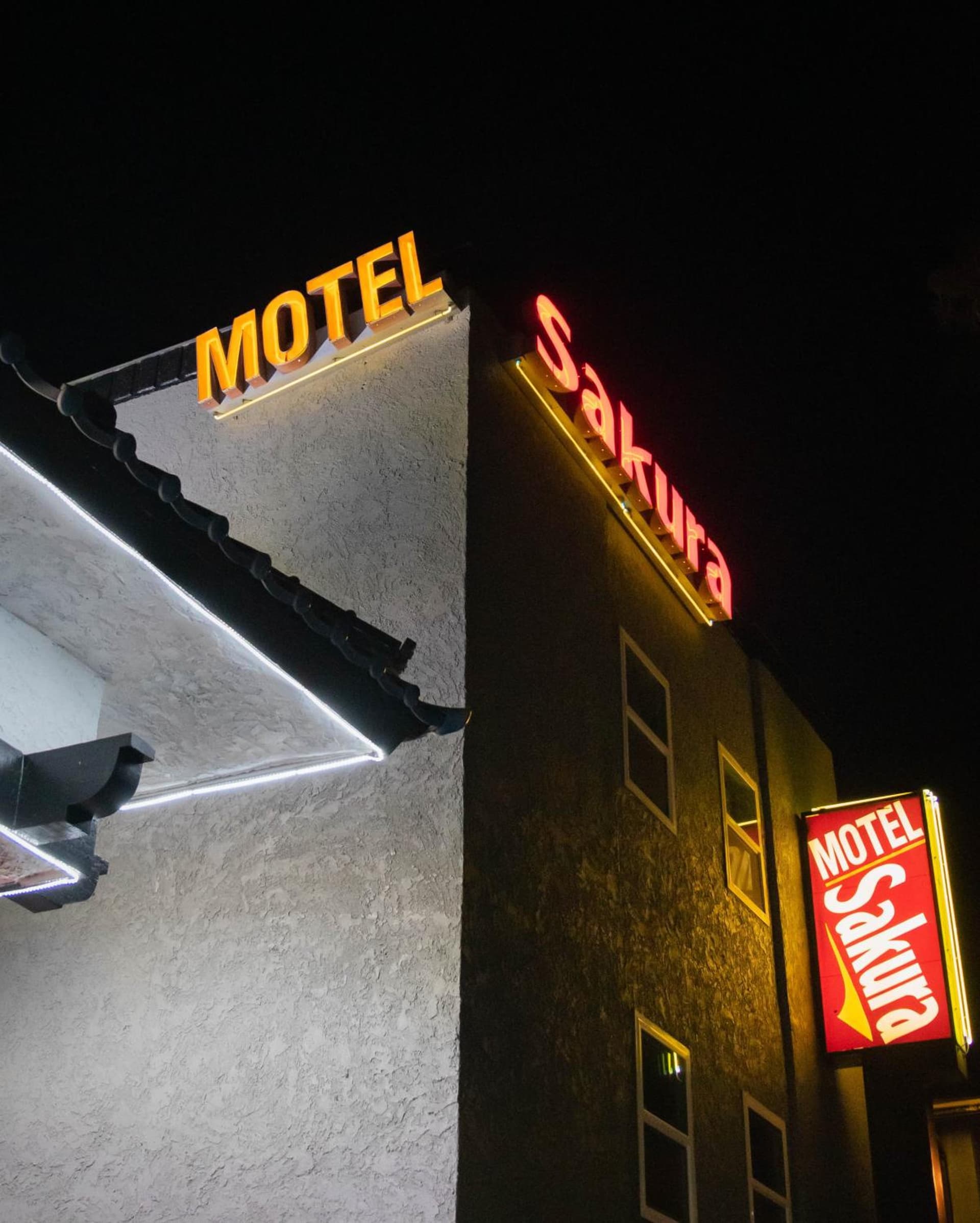 Sakura Inn property views in Glendale, CA — gallery photo 3