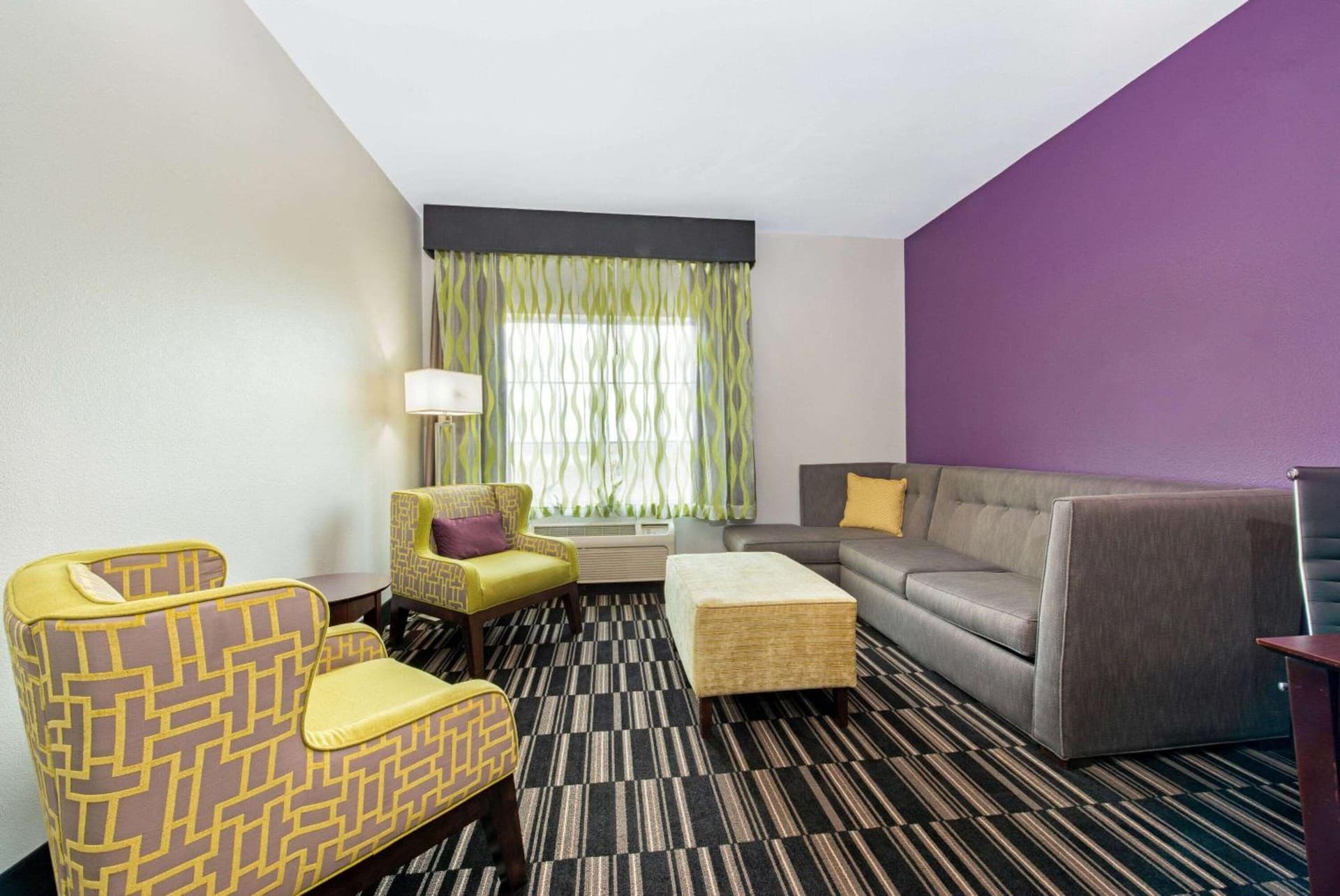 La Quinta by Wyndham Bridge City-Orange gallery photo in Bridge City, TX — image 50