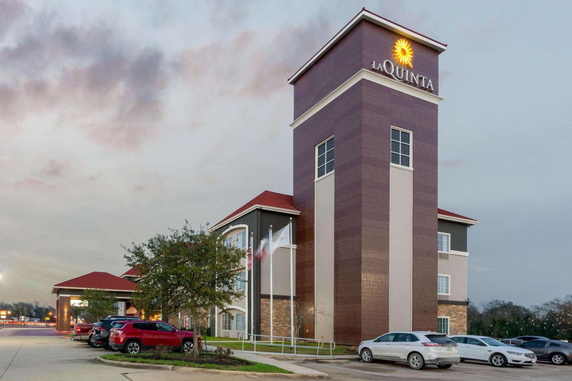 La Quinta by Wyndham Bridge City-Orange gallery photo in Bridge City, TX — image 11