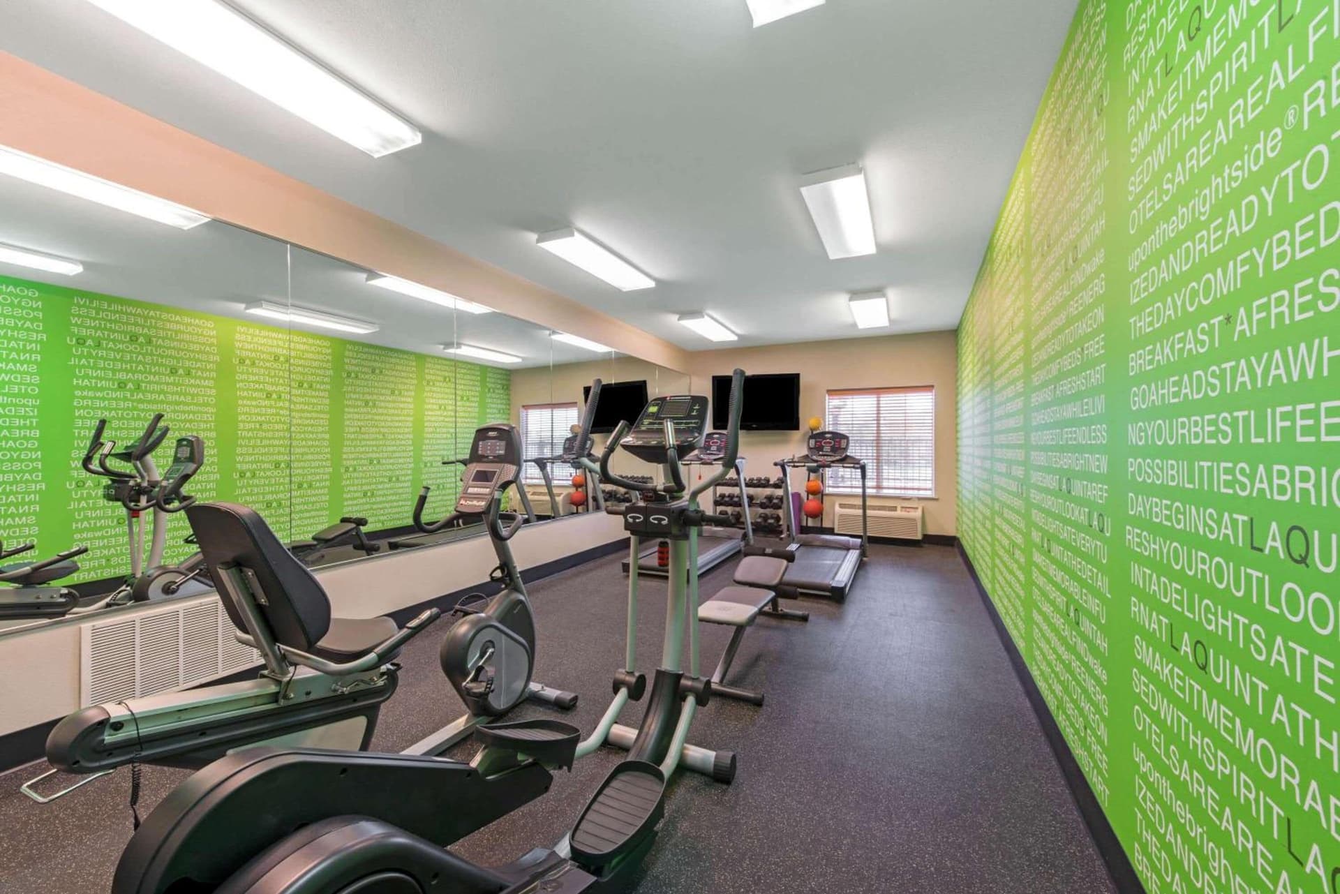 La Quinta by Wyndham Bridge City-Orange gallery photo in Bridge City, TX — image 17