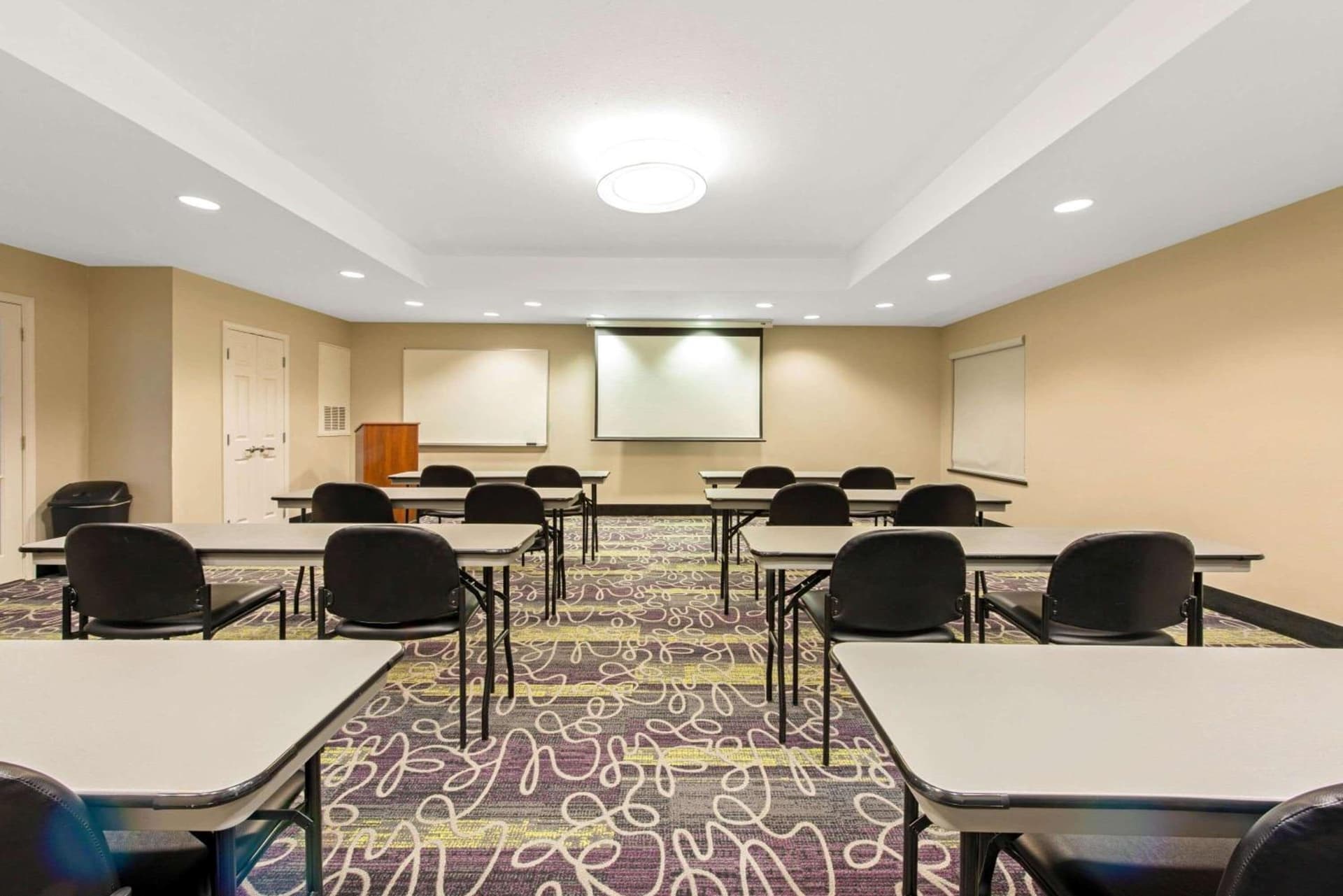 La Quinta by Wyndham Bridge City-Orange gallery photo in Bridge City, TX — image 28