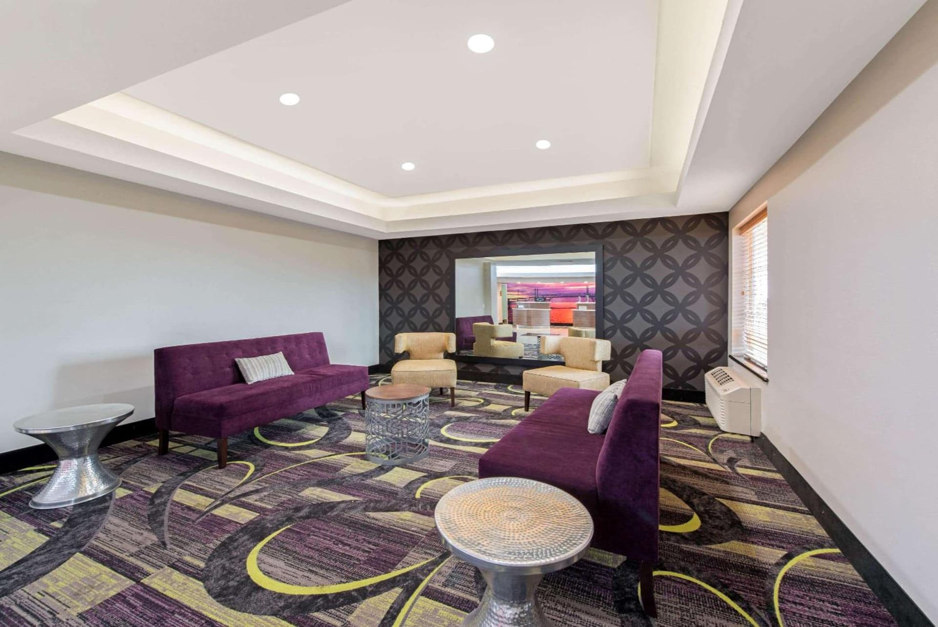 La Quinta by Wyndham Bridge City-Orange gallery photo in Bridge City, TX — image 47